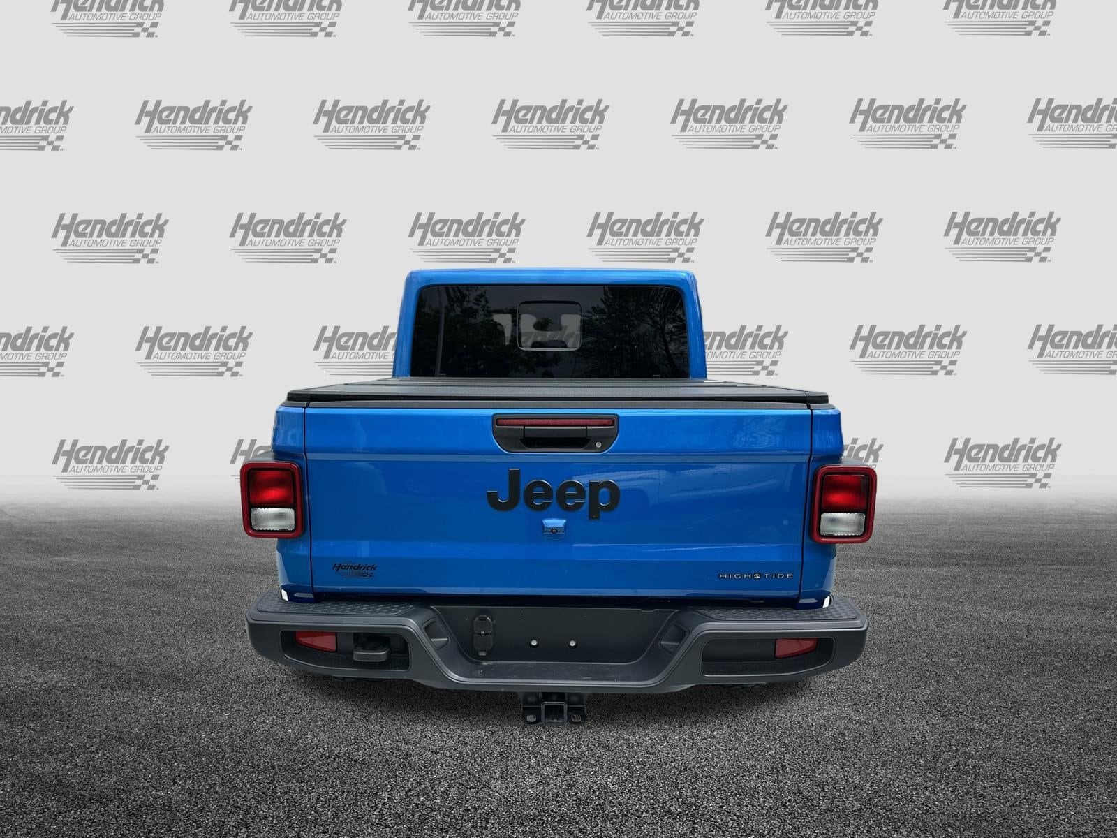 2025 Jeep Gladiator High Tide photo 3