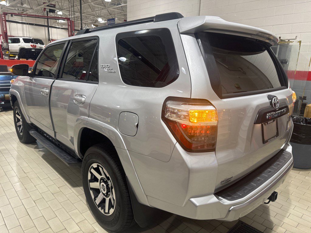 2024 Toyota 4Runner TRD Off Road Premium photo 5