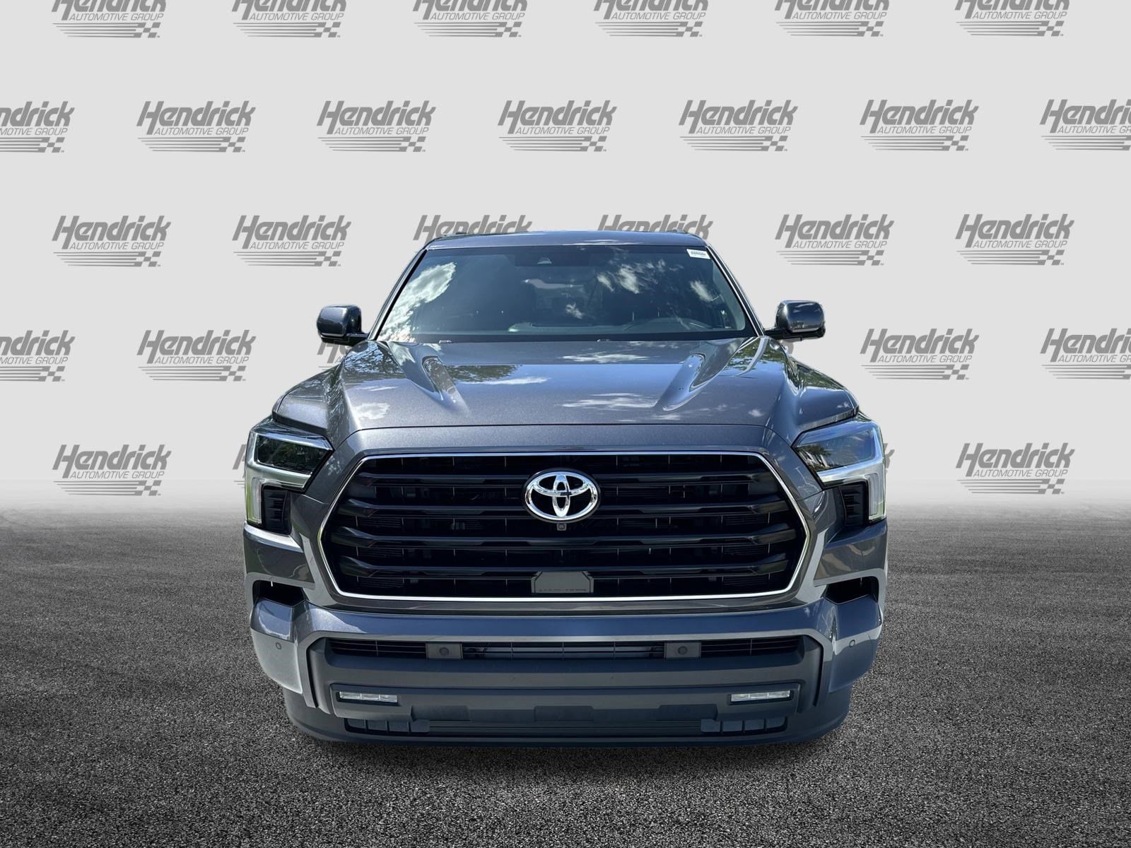 2025 Toyota Sequoia SR5 photo 2