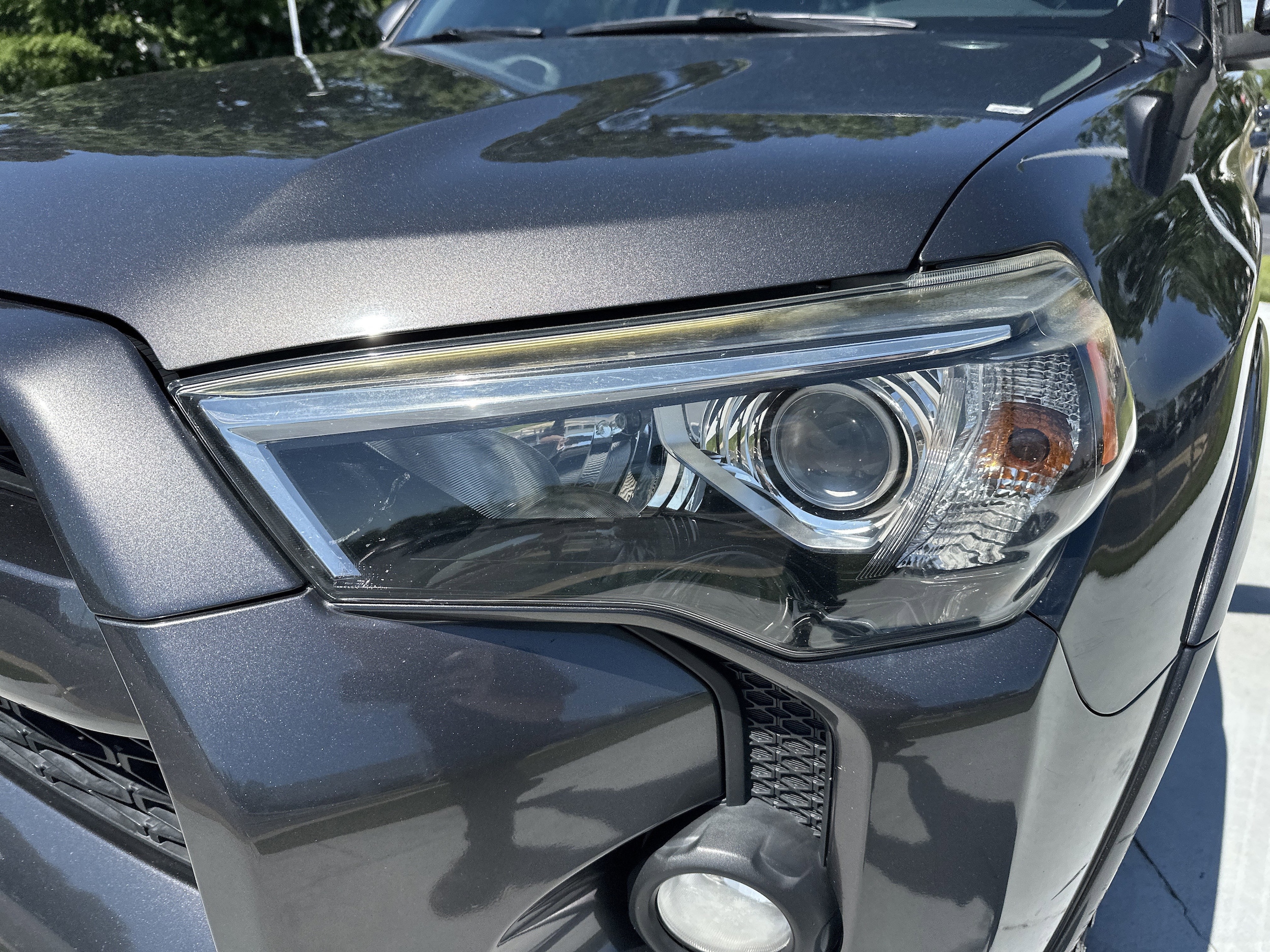 2016 Toyota 4Runner SR5 photo 5