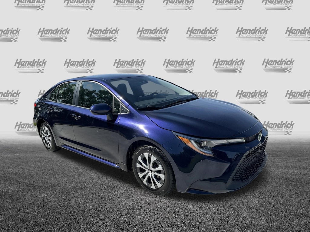 Used 2022 Toyota Corolla Hybrid LE Sedan