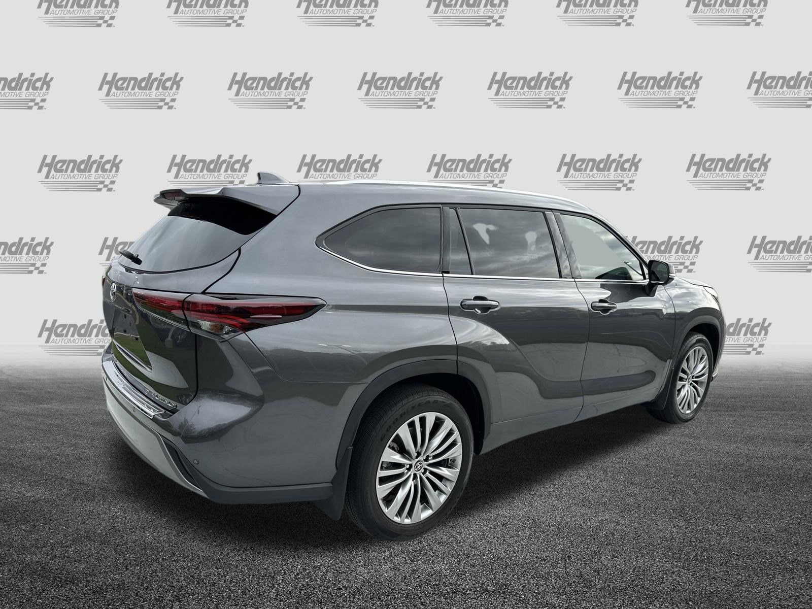 美品✨グレースコンチネンタル ラメ千鳥ブルゾン 完売品 定価5.2万 36 春 Used 2024 Toyota Highlander For Sale at Darrell Waltrip Buick GMC
