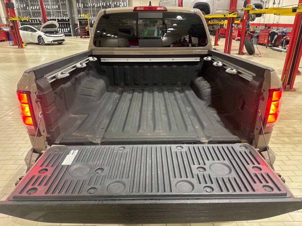 Nissan Frontier PRO-4X