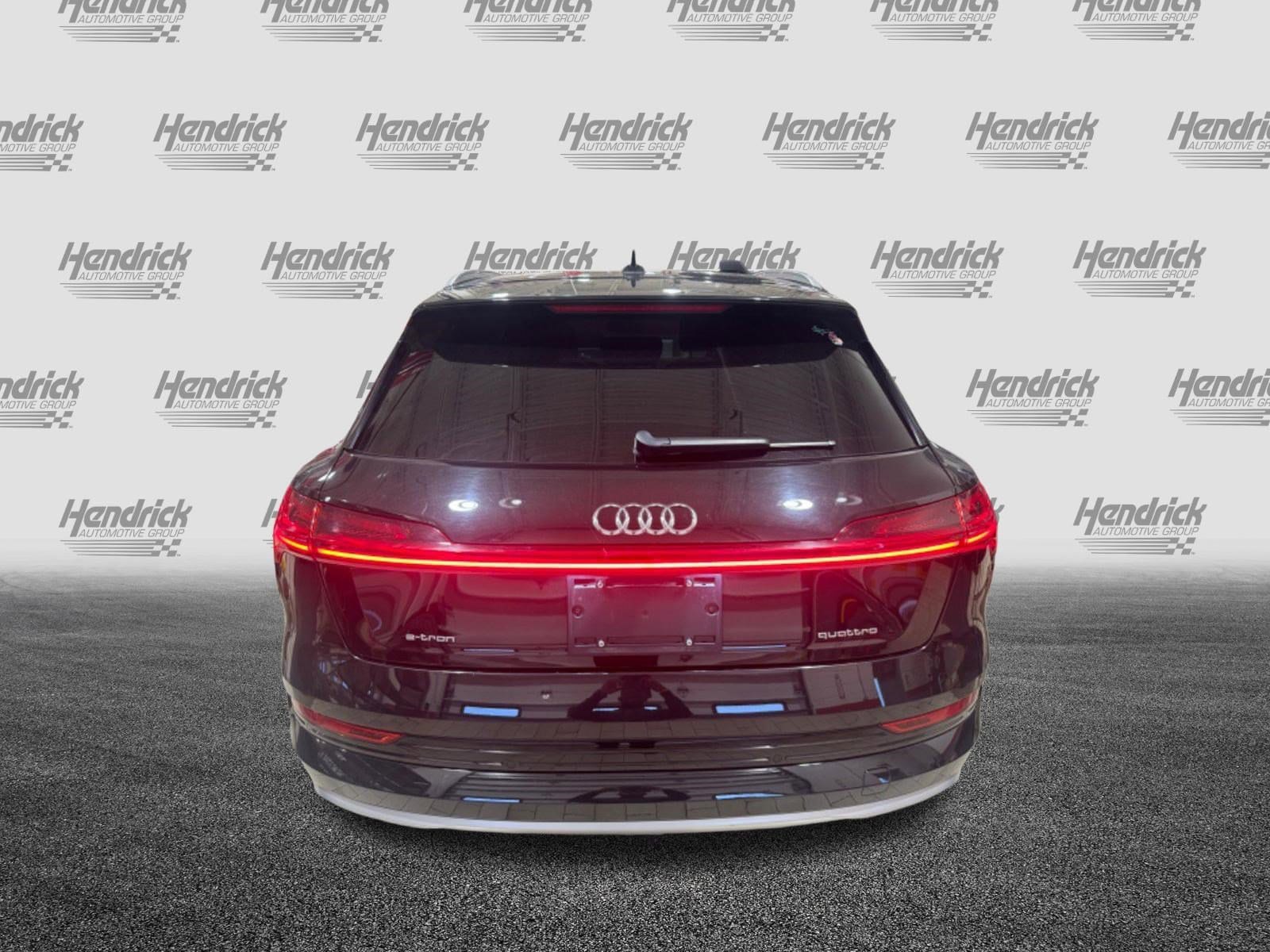 2022 Audi e-tron Premium Plus photo 5