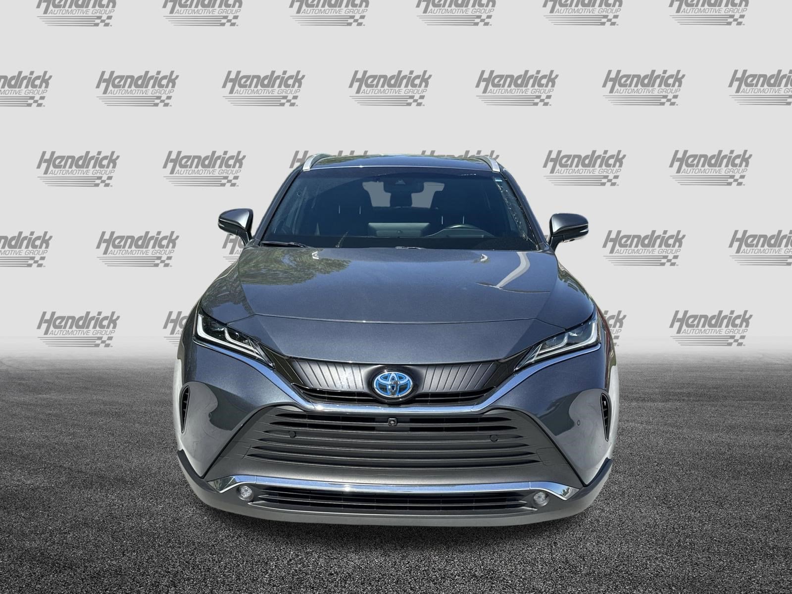 2023 Toyota Venza Limited photo 2