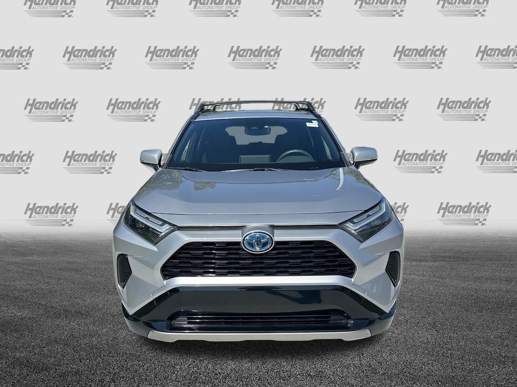 Used 2022 Toyota RAV4 Hybrid SE SUV