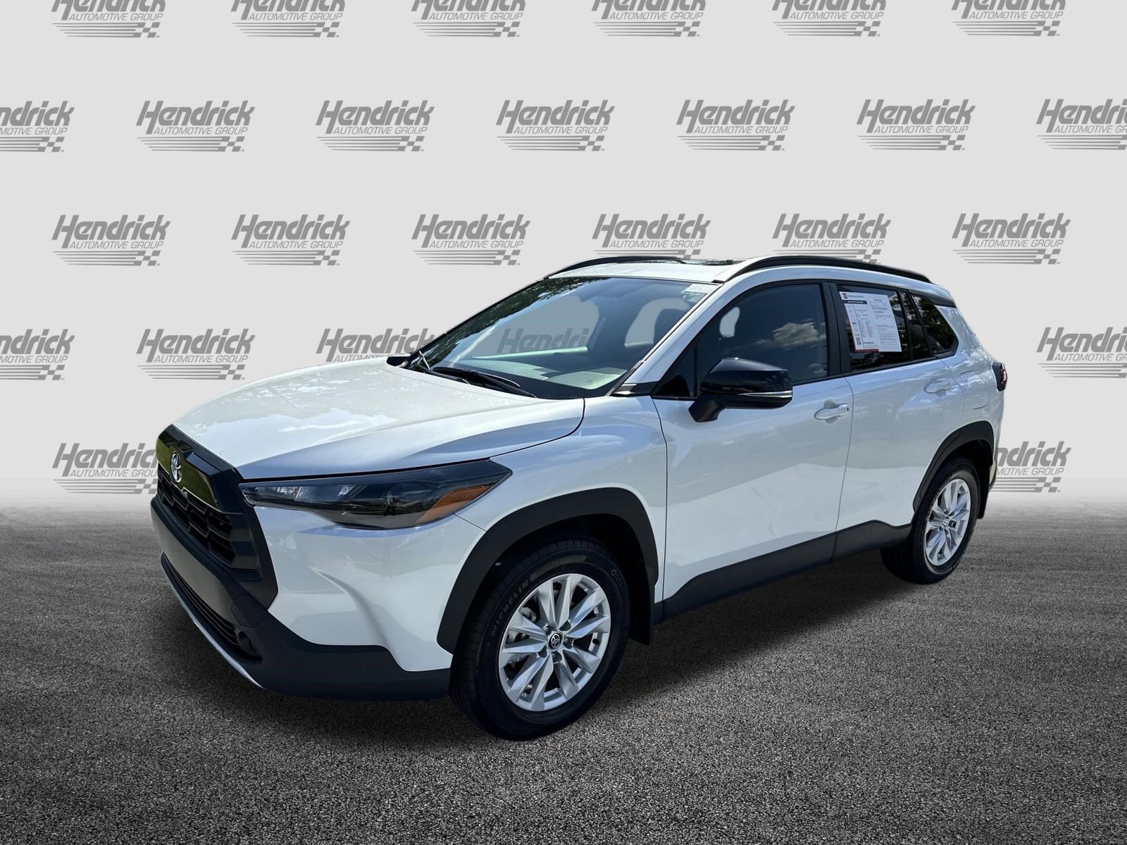 2026 Toyota Corolla Cross LE photo 4