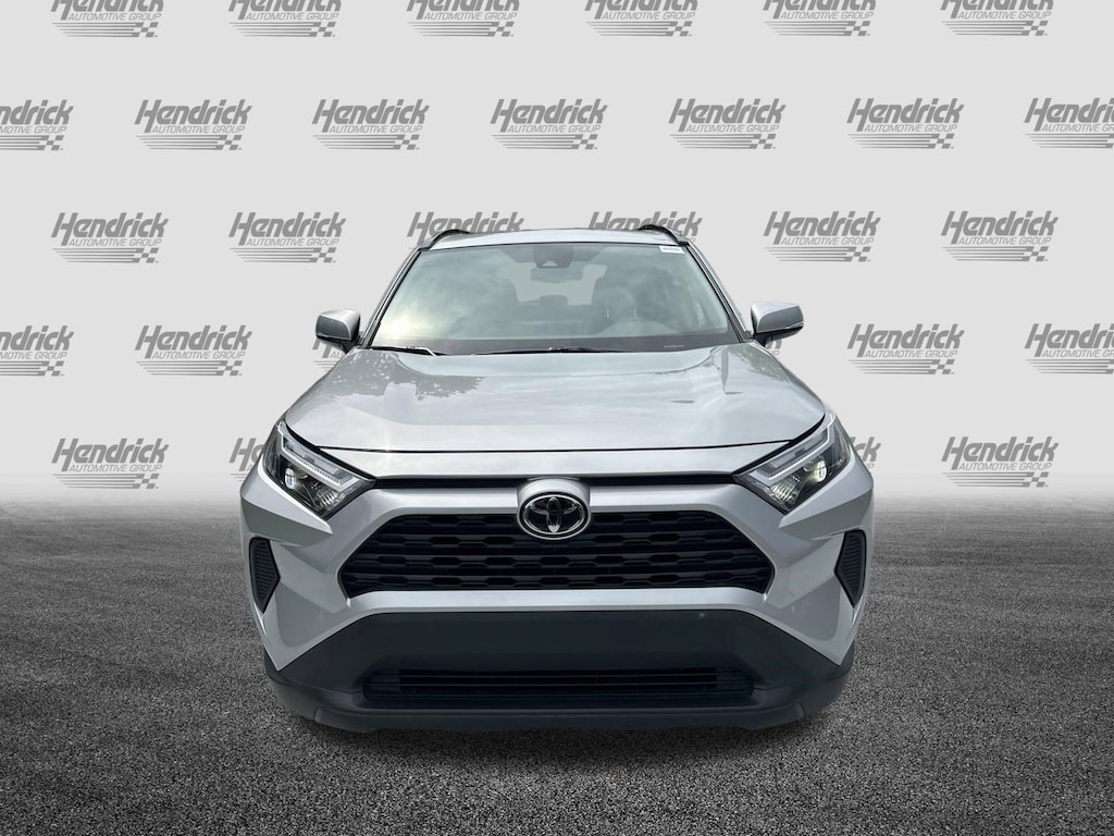 Used 2022 Toyota RAV4 XLE SUV