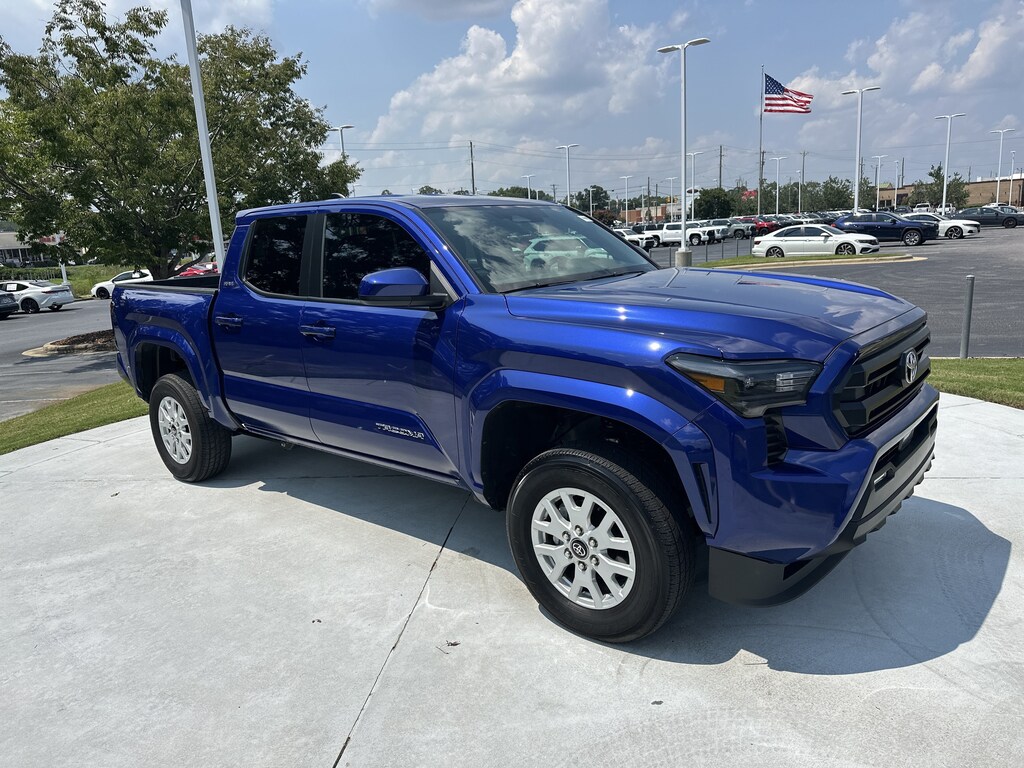Certified 2025 Toyota Tacoma 4WD SR5 Pickup