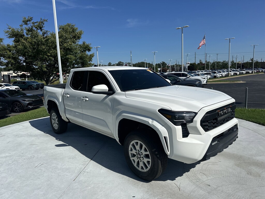 Used 2024 Toyota Tacoma 2WD SR5 Pickup