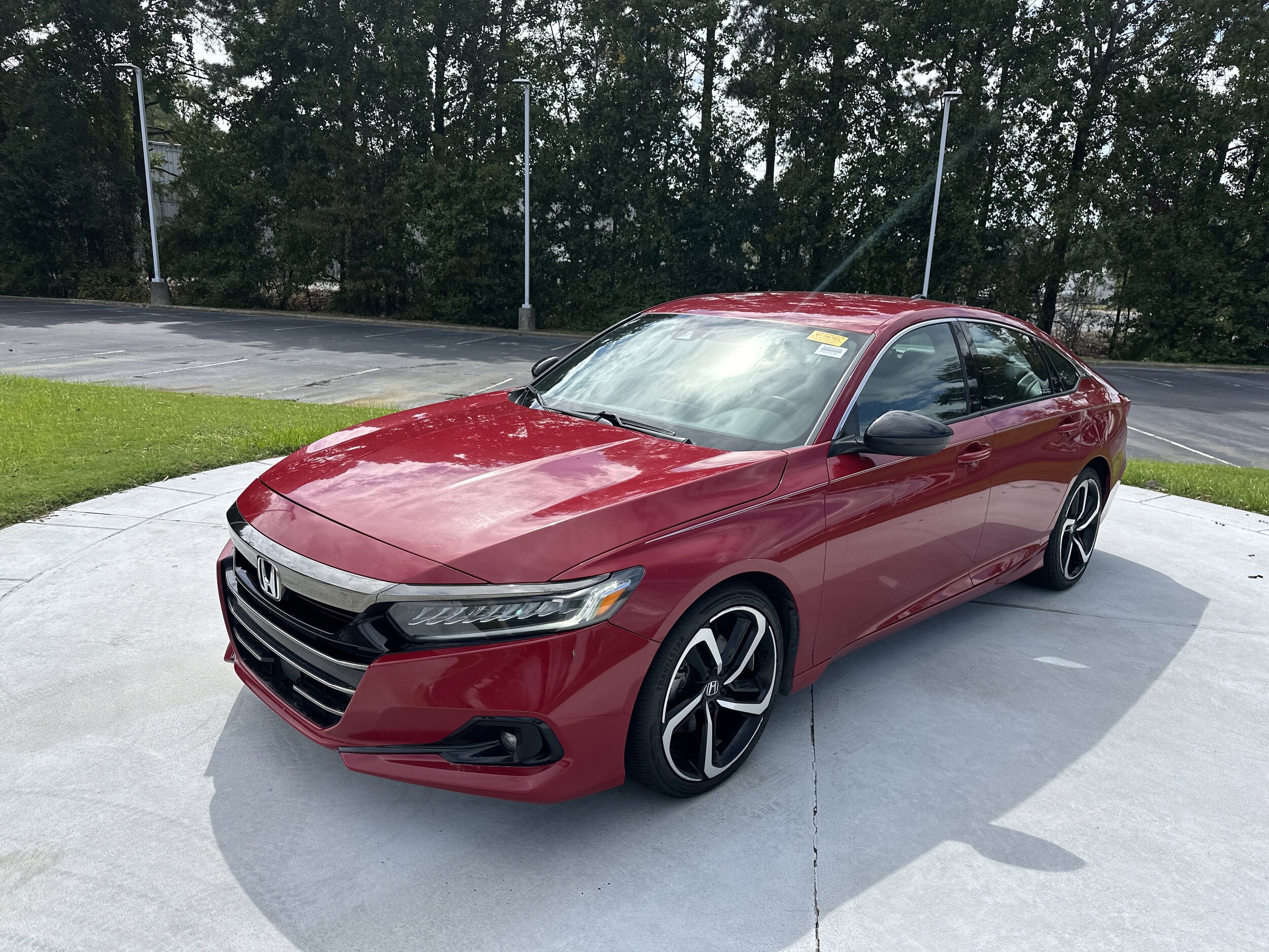 2021 Honda Accord Sport photo 3