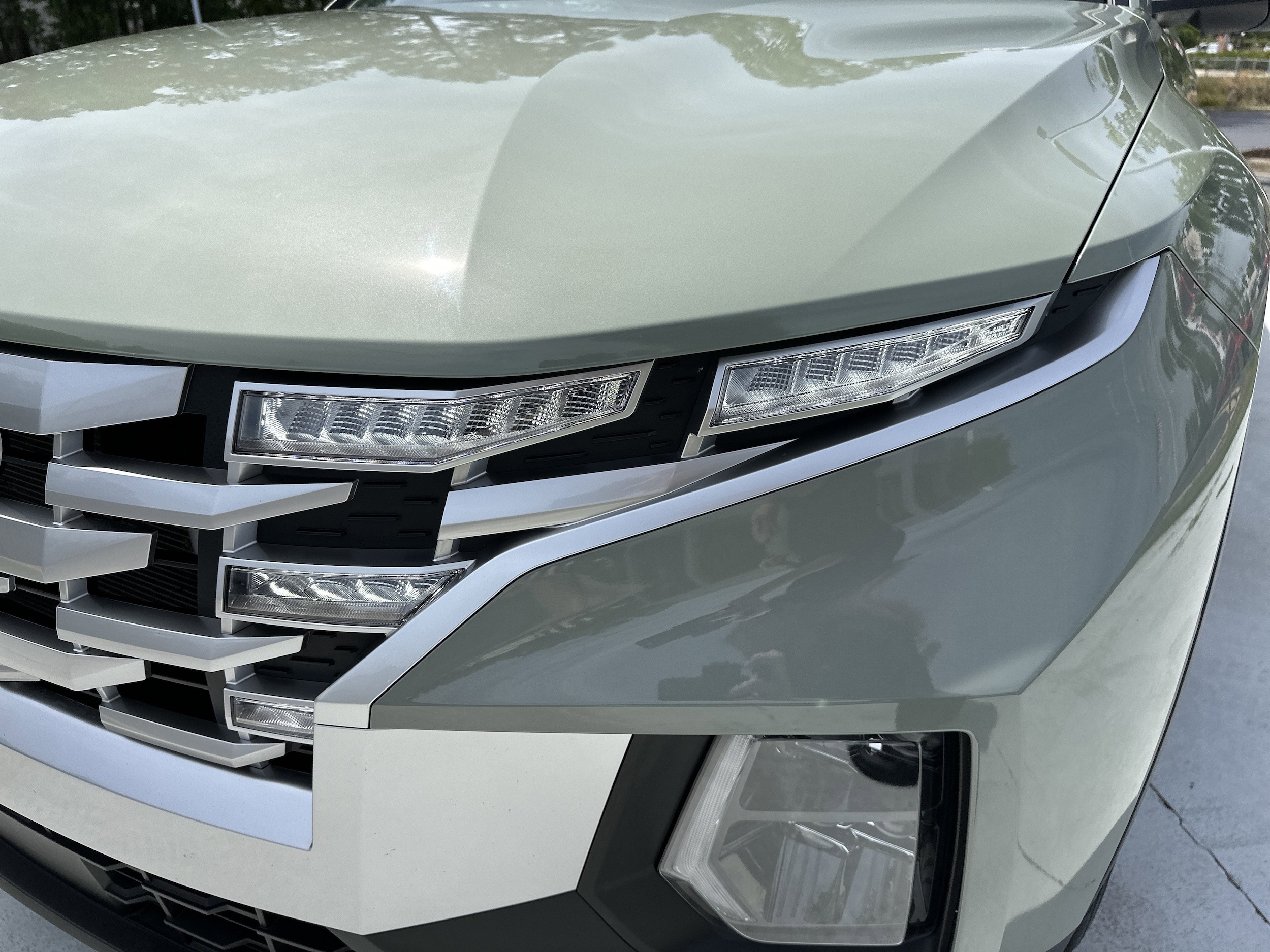 2023 Hyundai Santa Cruz SEL Premium photo 5