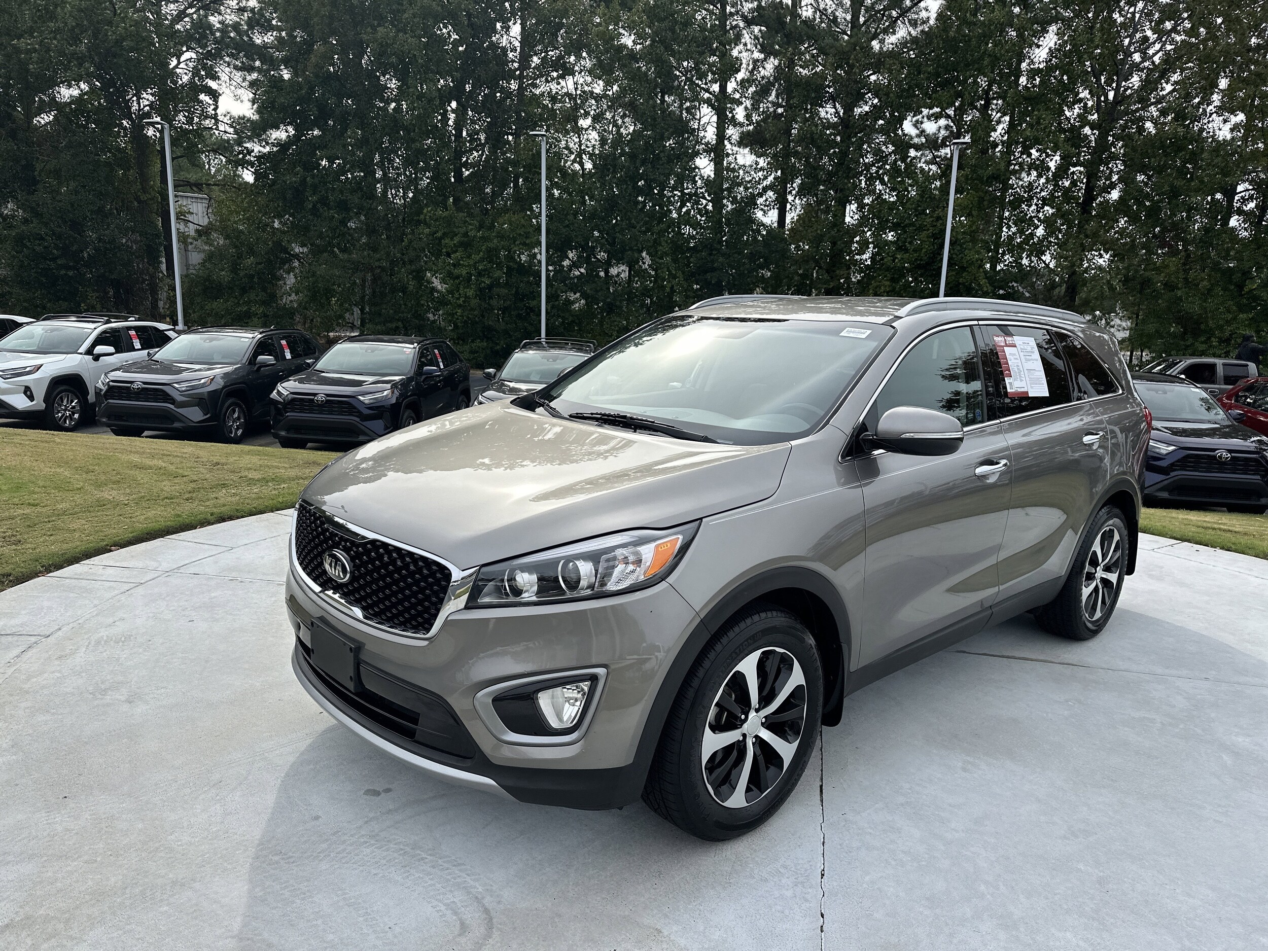 2016 Kia Sorento EX photo 3
