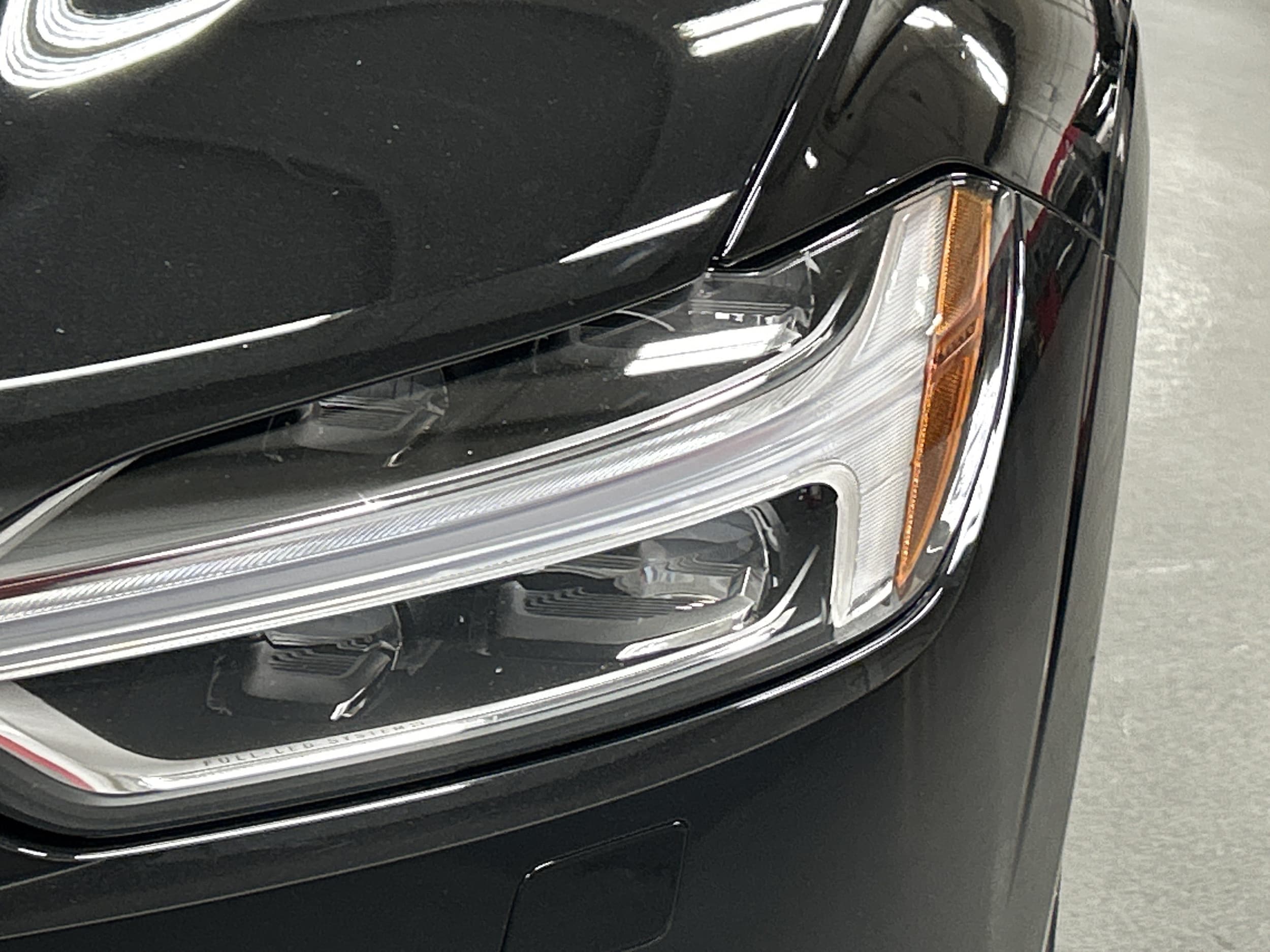 2019 Volvo XC60 Momentum