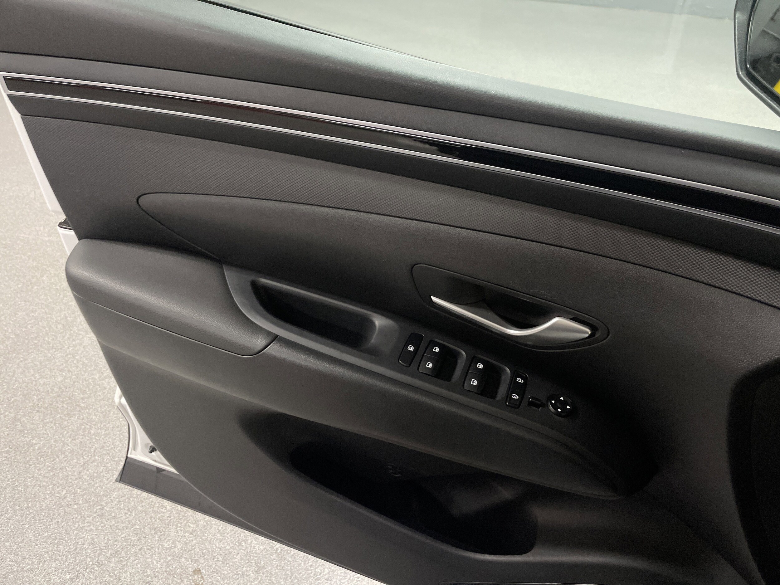 2024 Hyundai Tucson Hybrid Blue photo 3