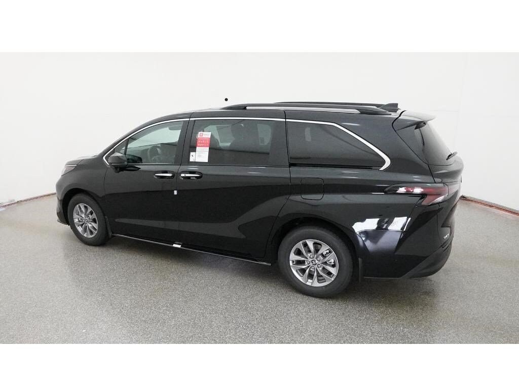Toyota Sienna XLE