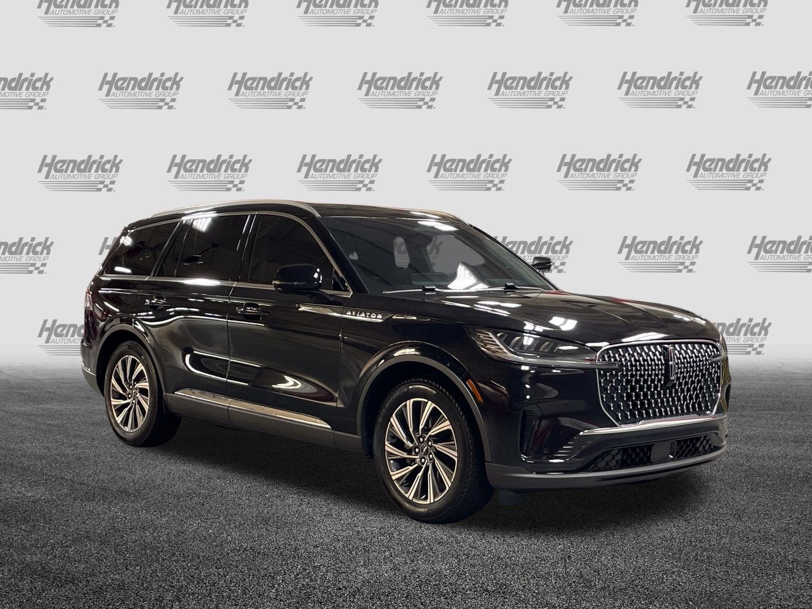 Lincoln Aviator Premiere