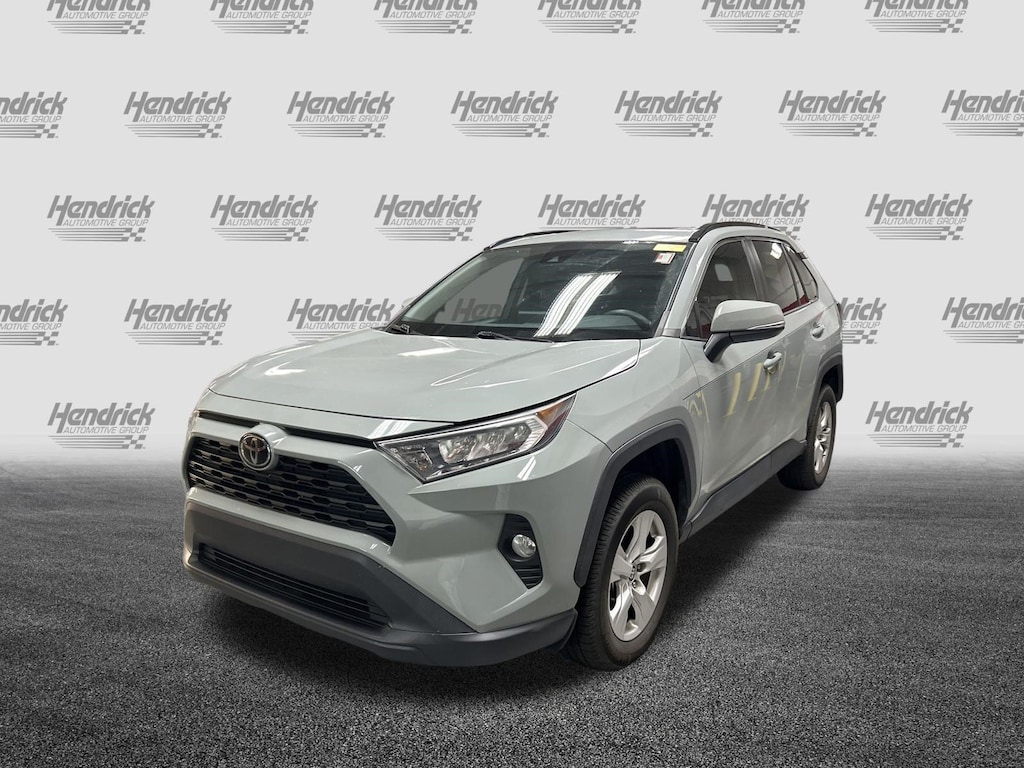 Used 2021 Toyota RAV4 XLE SUV