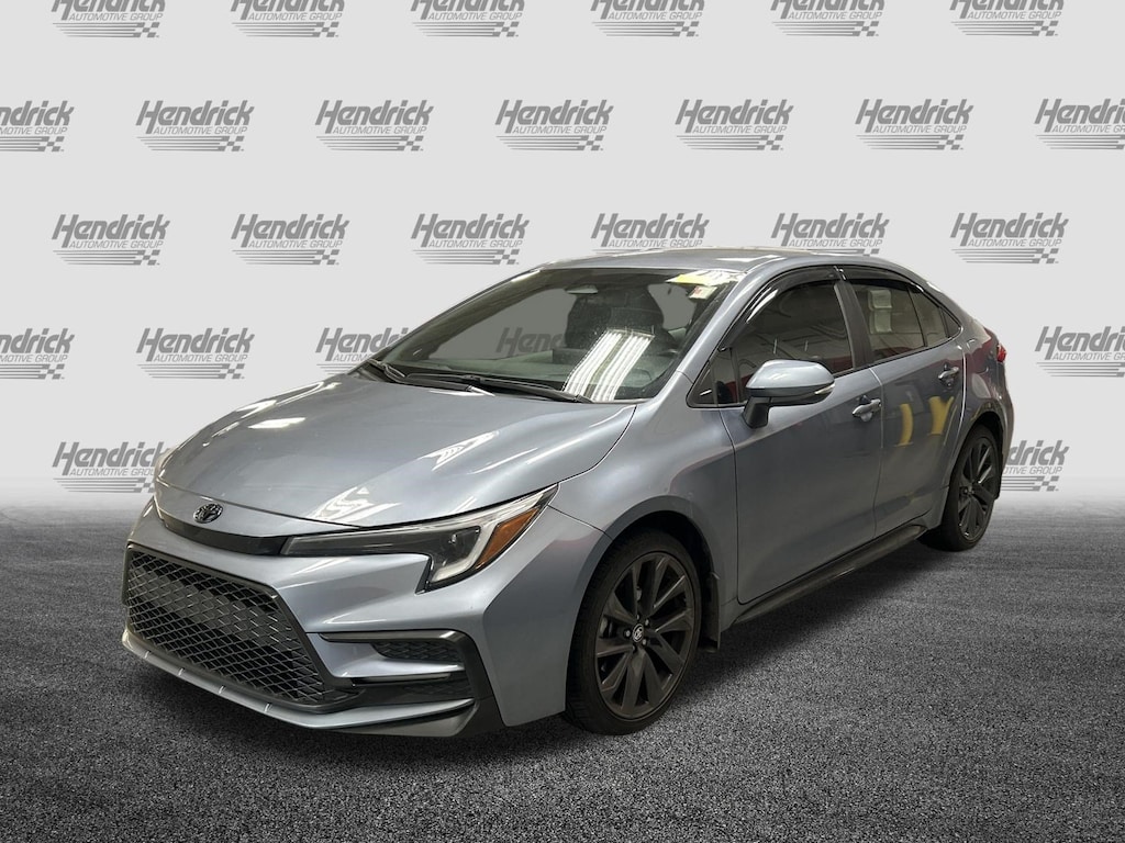 Used 2024 Toyota Corolla SE Sedan
