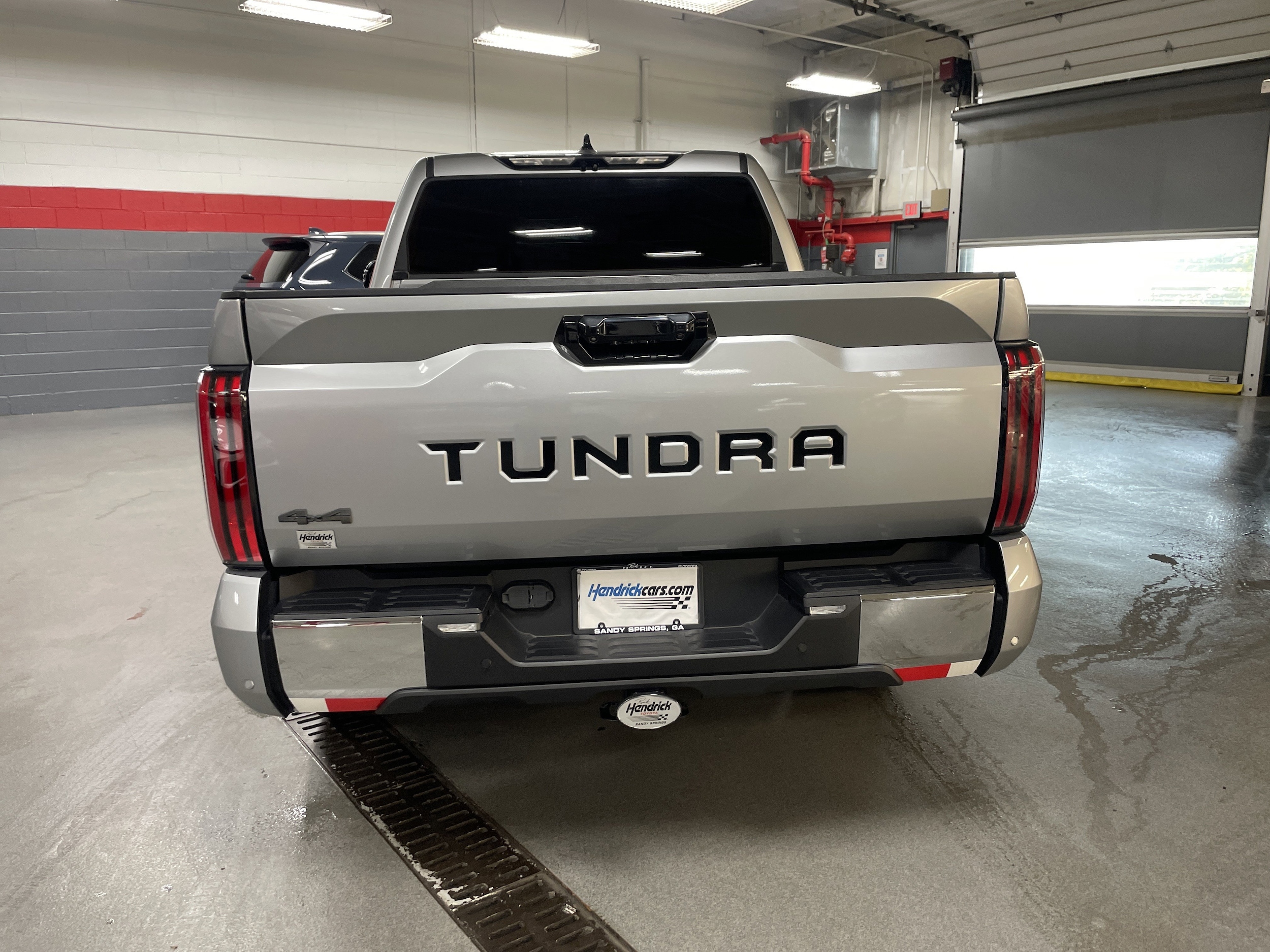 2023 Toyota Tundra 4WD 1794 Edition photo 3