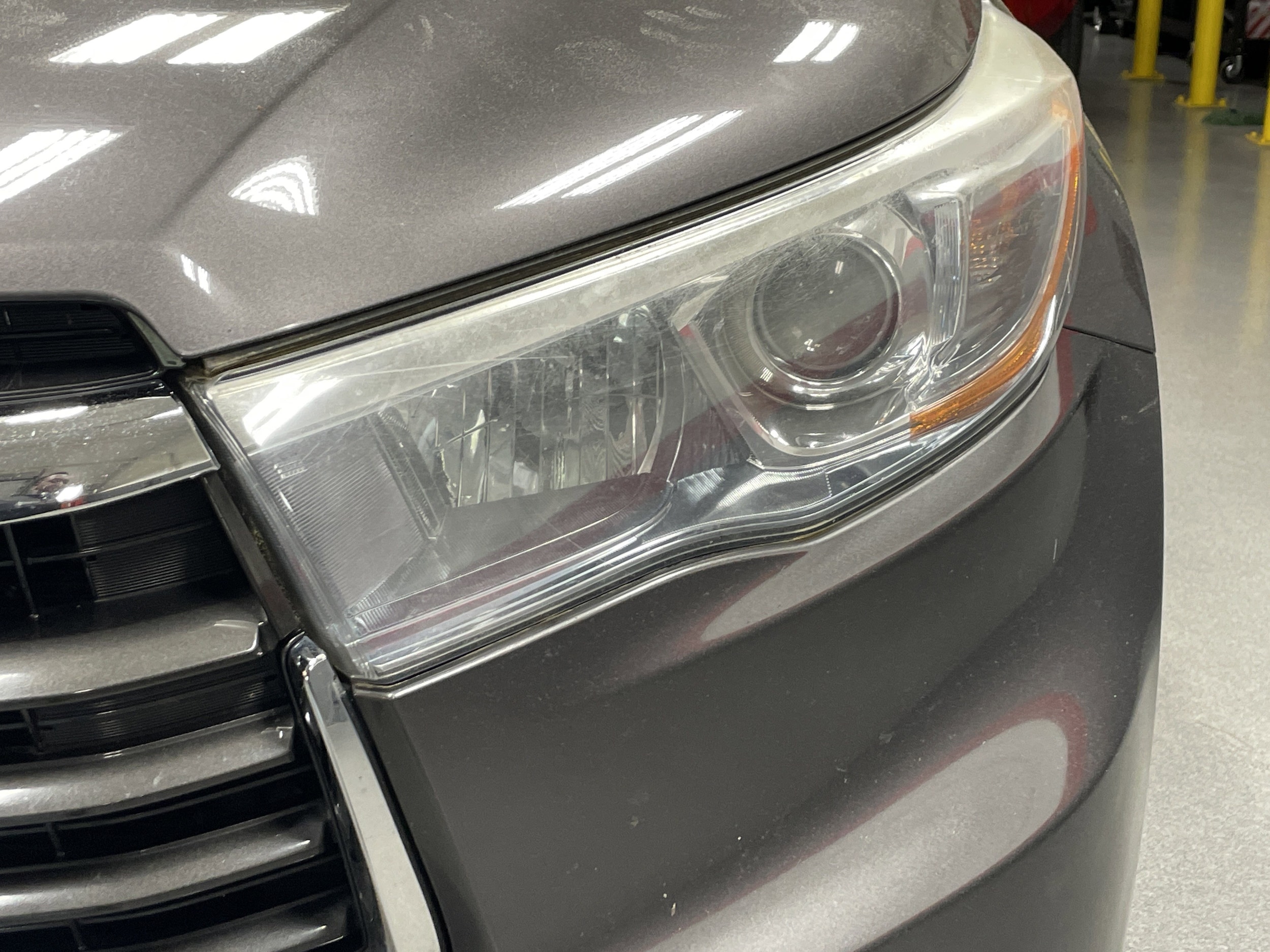 2016 Toyota Highlander Limited photo 4