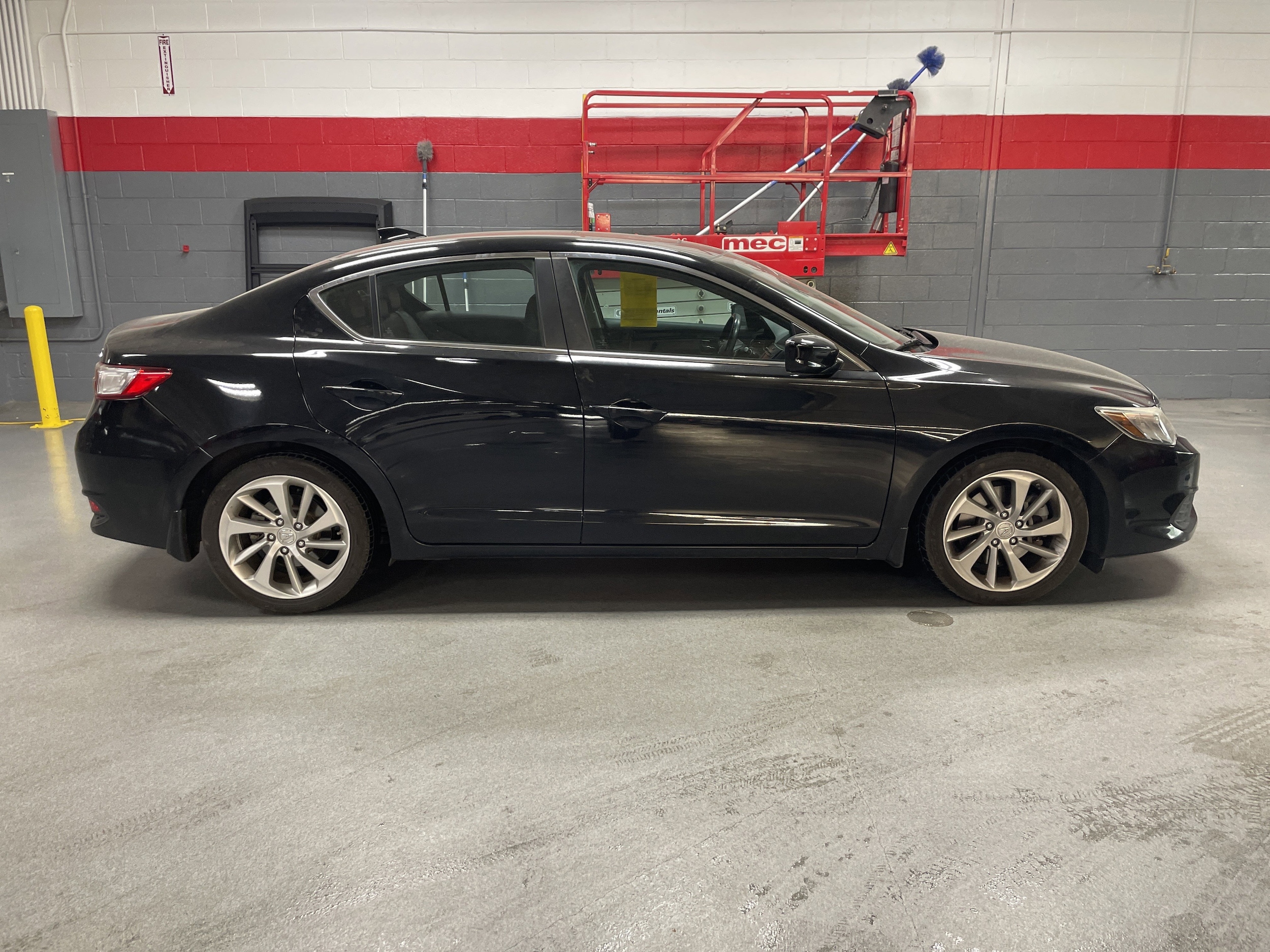 2018 Acura ILX w/Premium Pkg photo 6