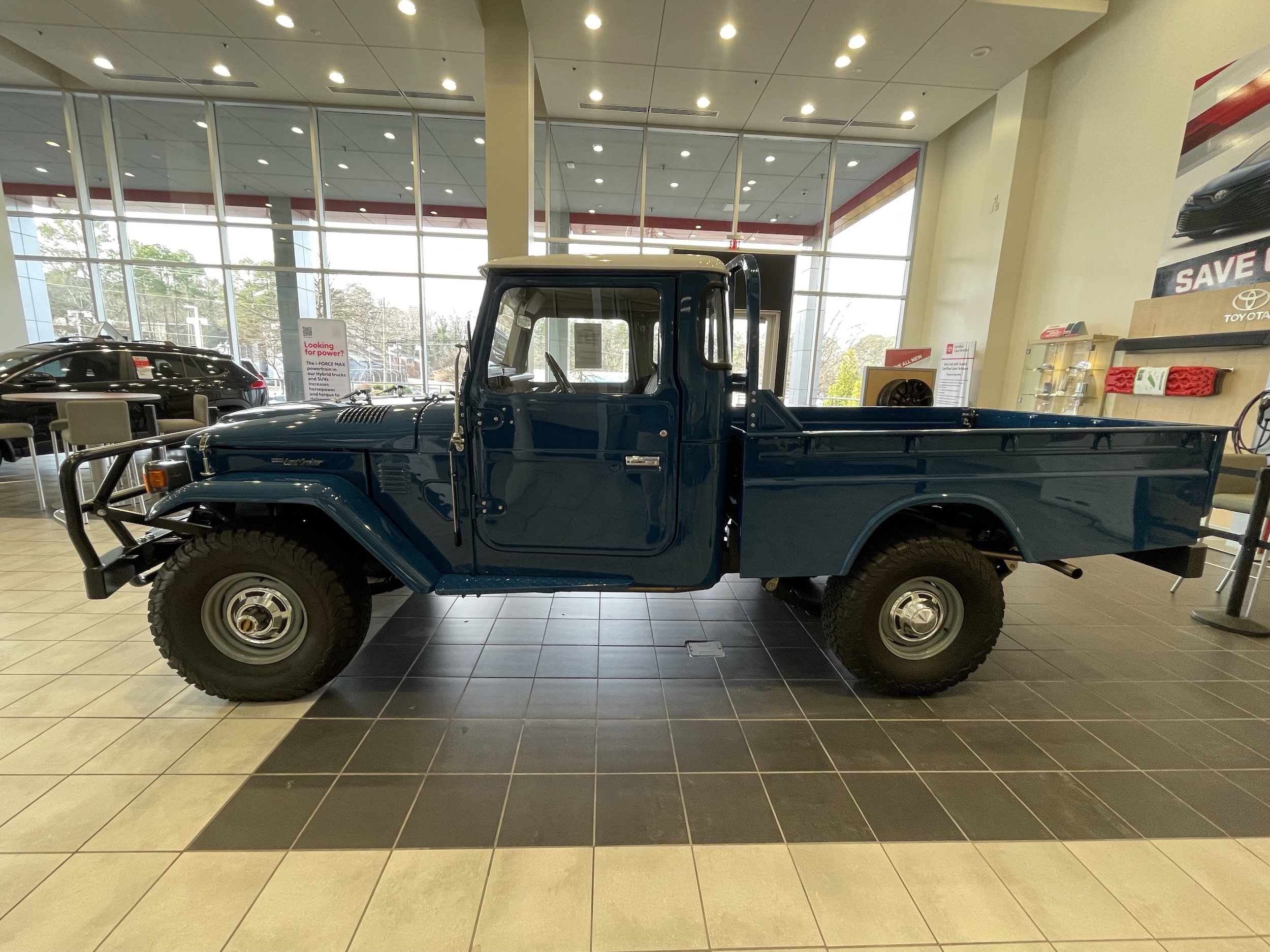 1982 Toyota Land Cruiser PICK UP TRUCK photo 4