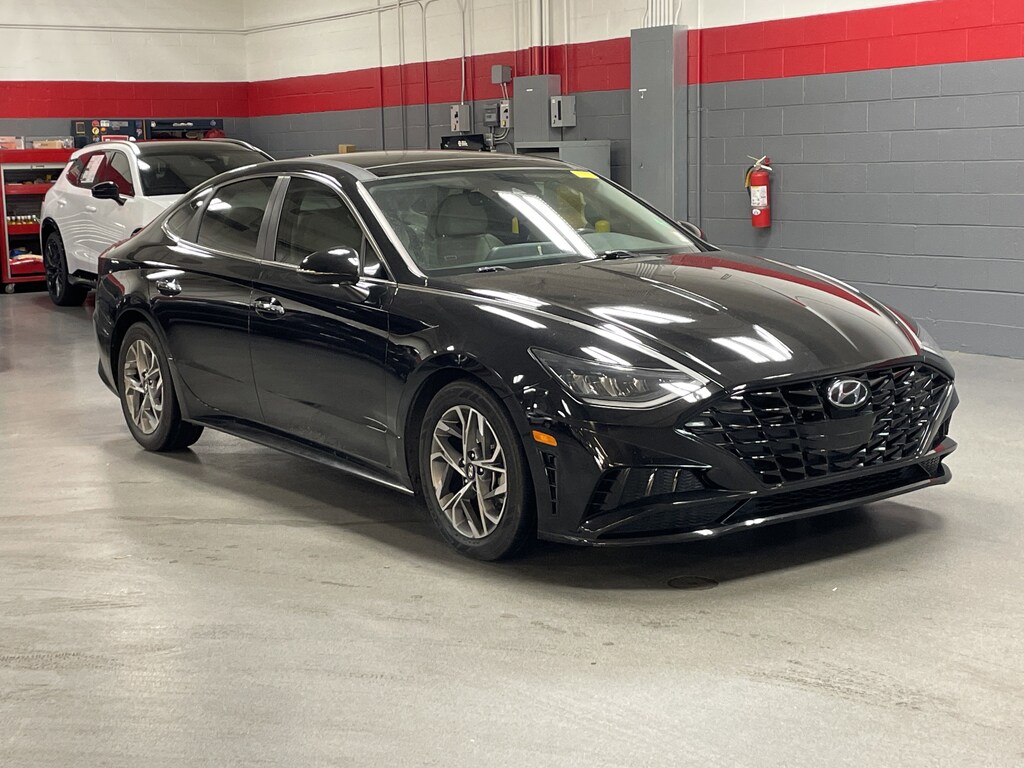 Used 2020 Hyundai Sonata SEL Sedan