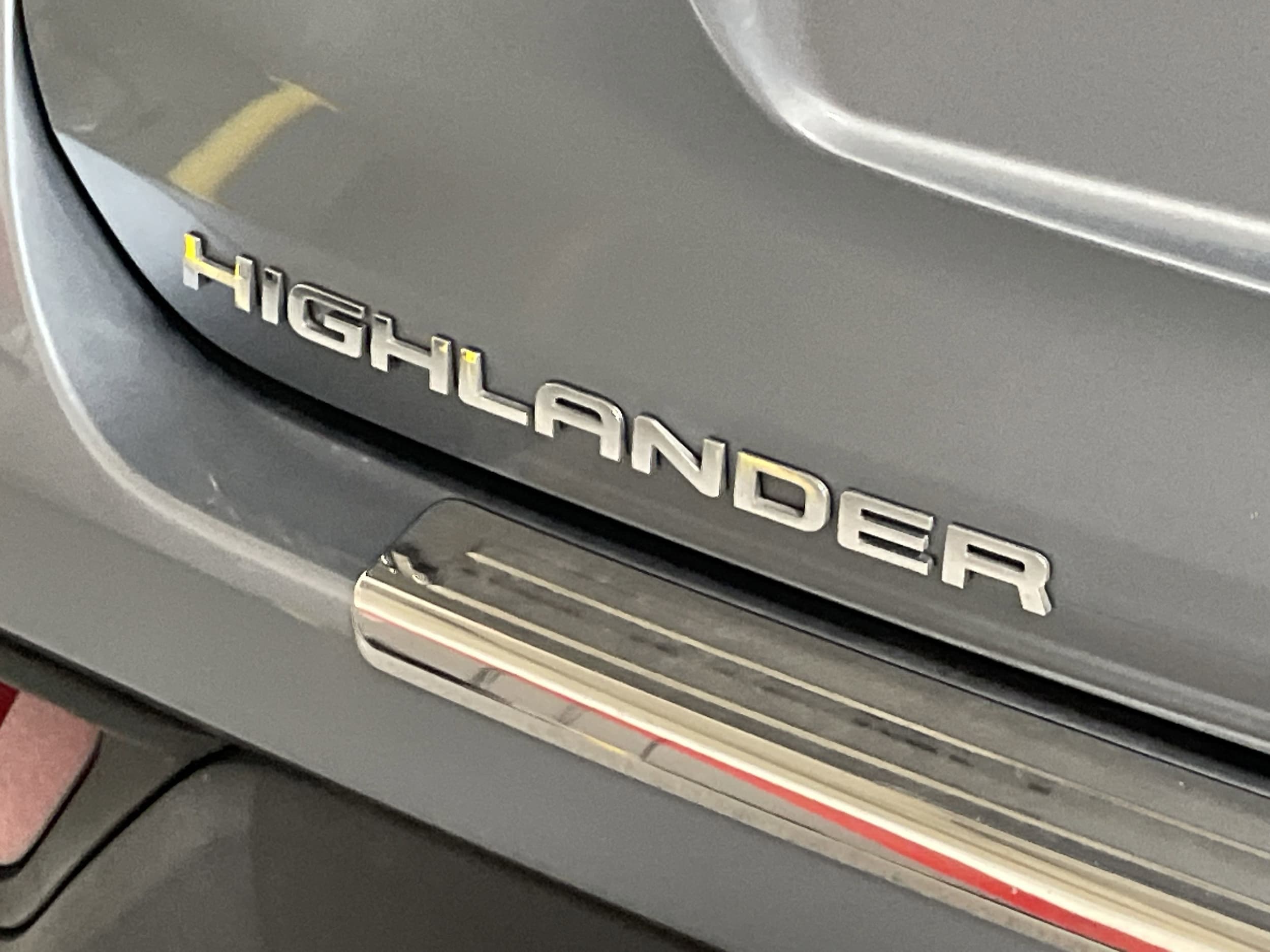 2023 Toyota Highlander XLE photo 6