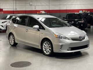 2012 Toyota Prius v Five Wagon