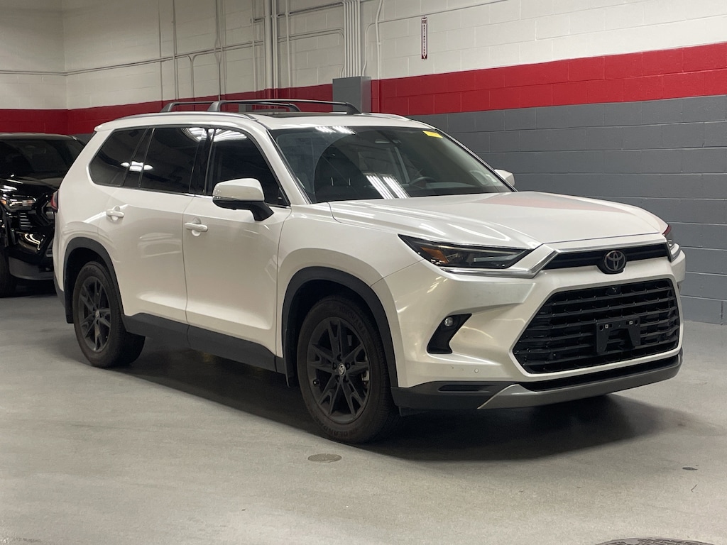 Used 2024 Toyota Grand Highlander Limited SUV