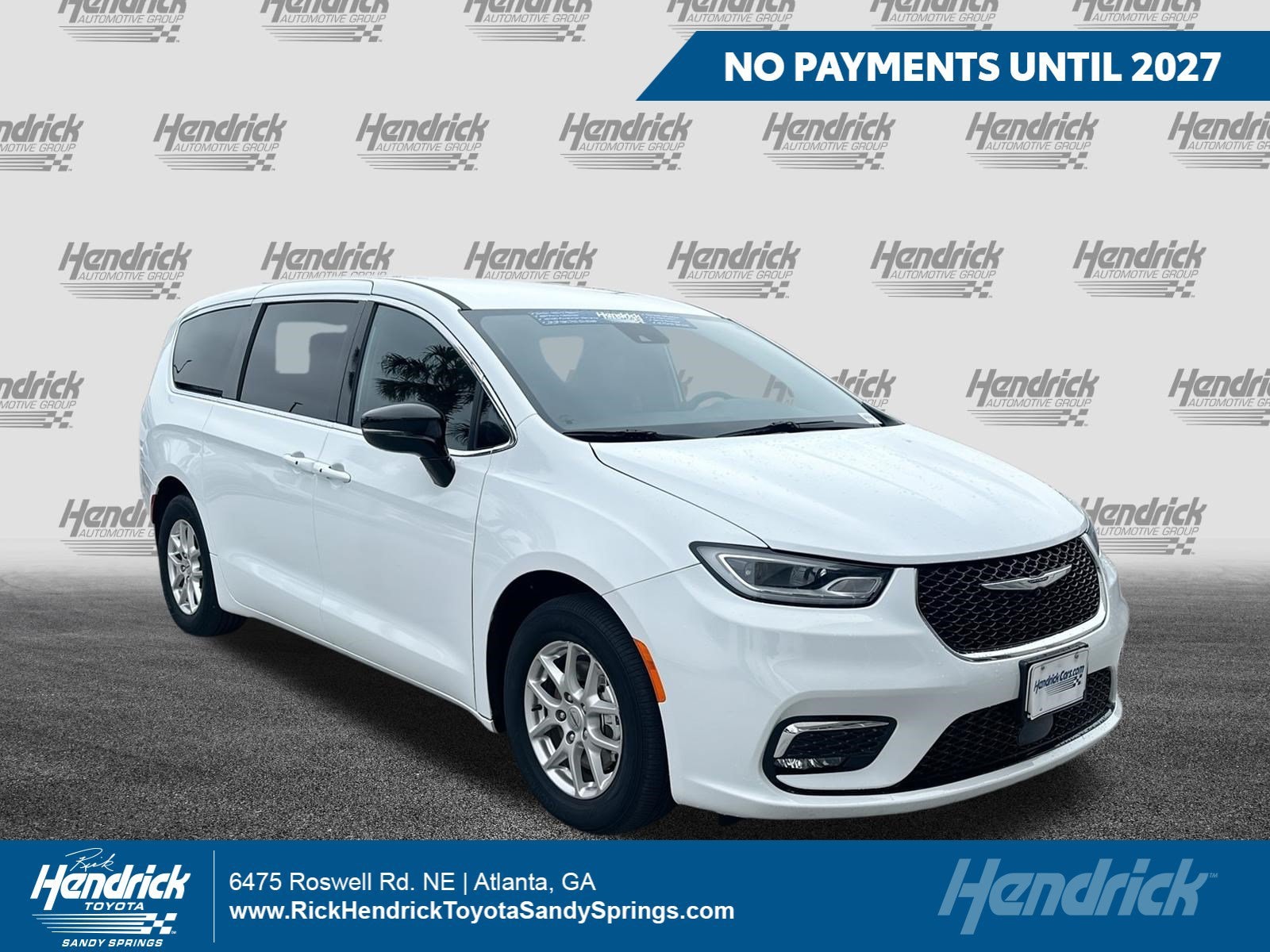2025 Chrysler Pacifica Select
