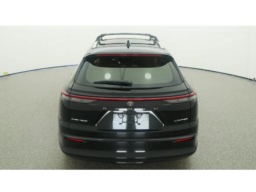 Toyota Crown Signia Limited