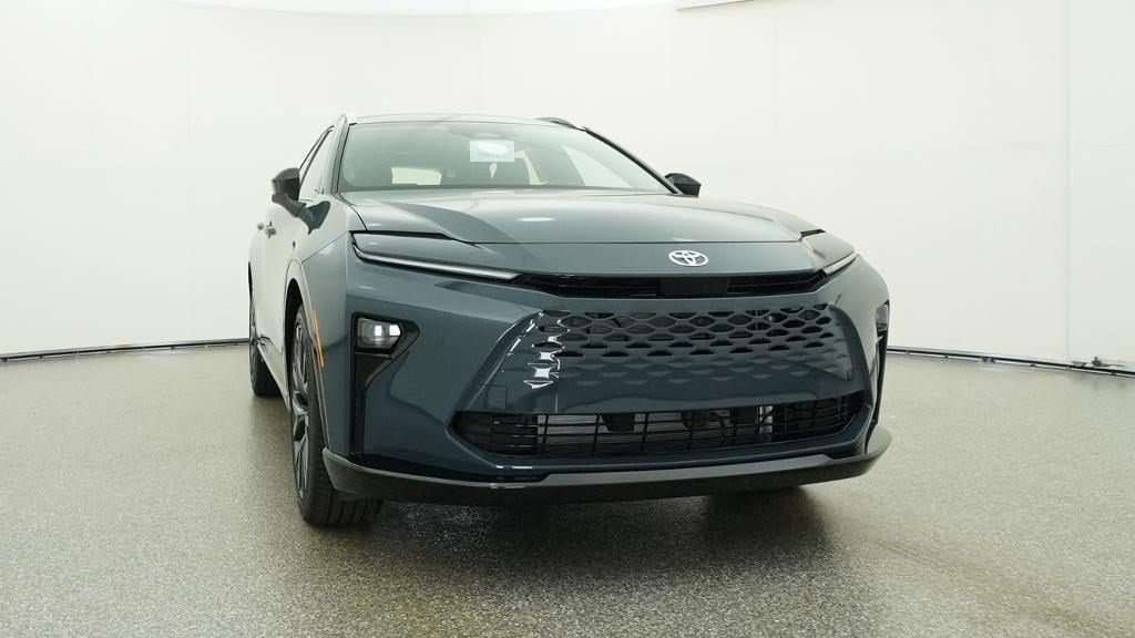 2026 Toyota Crown Signia Limited
