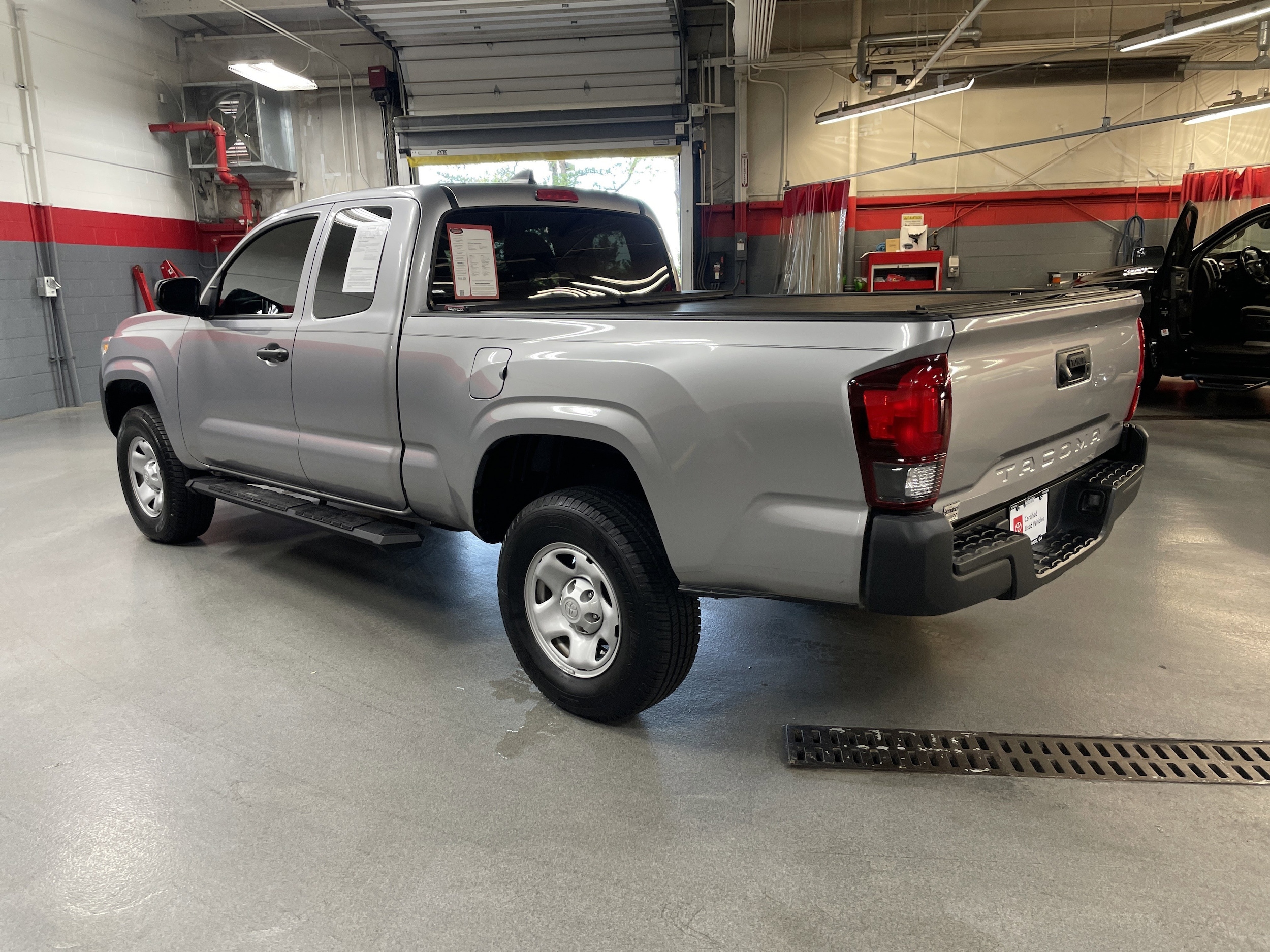 2020 Toyota Tacoma 2WD SR photo 6