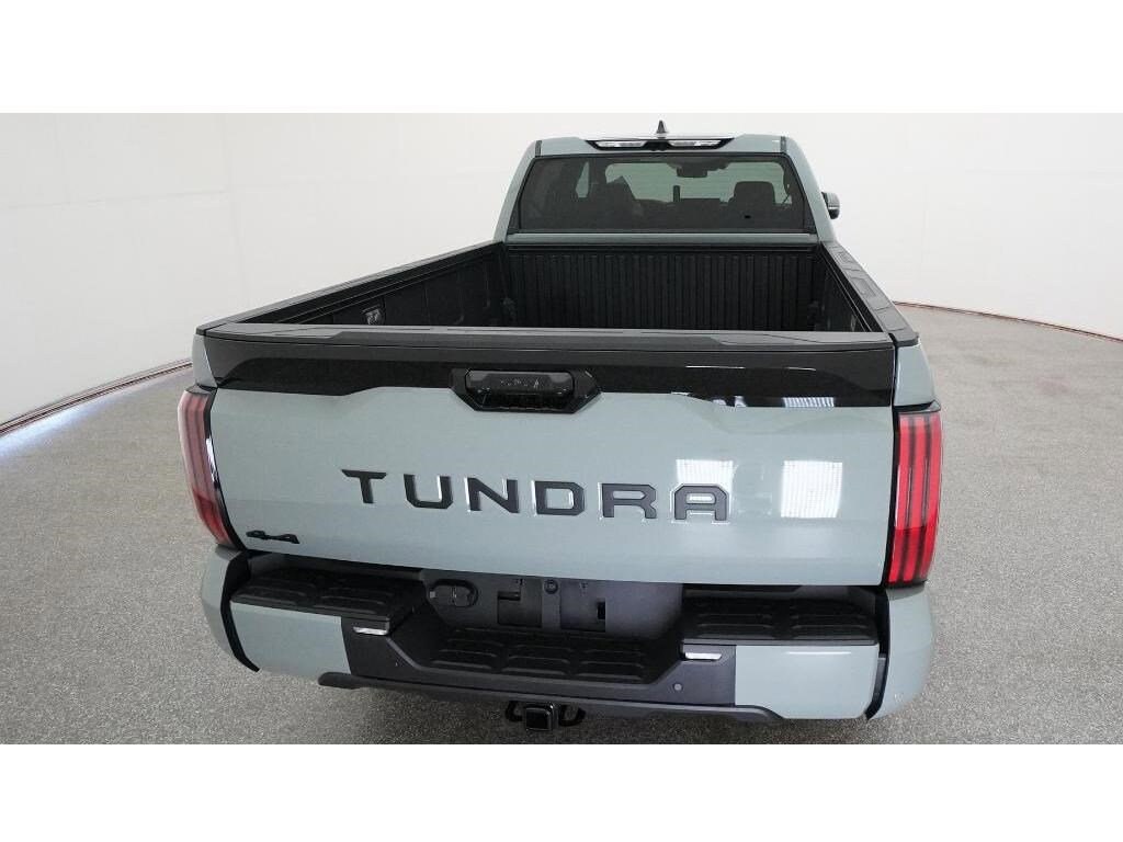 Toyota Tundra 4WD Platinum CrewMax 6.5 Bed
