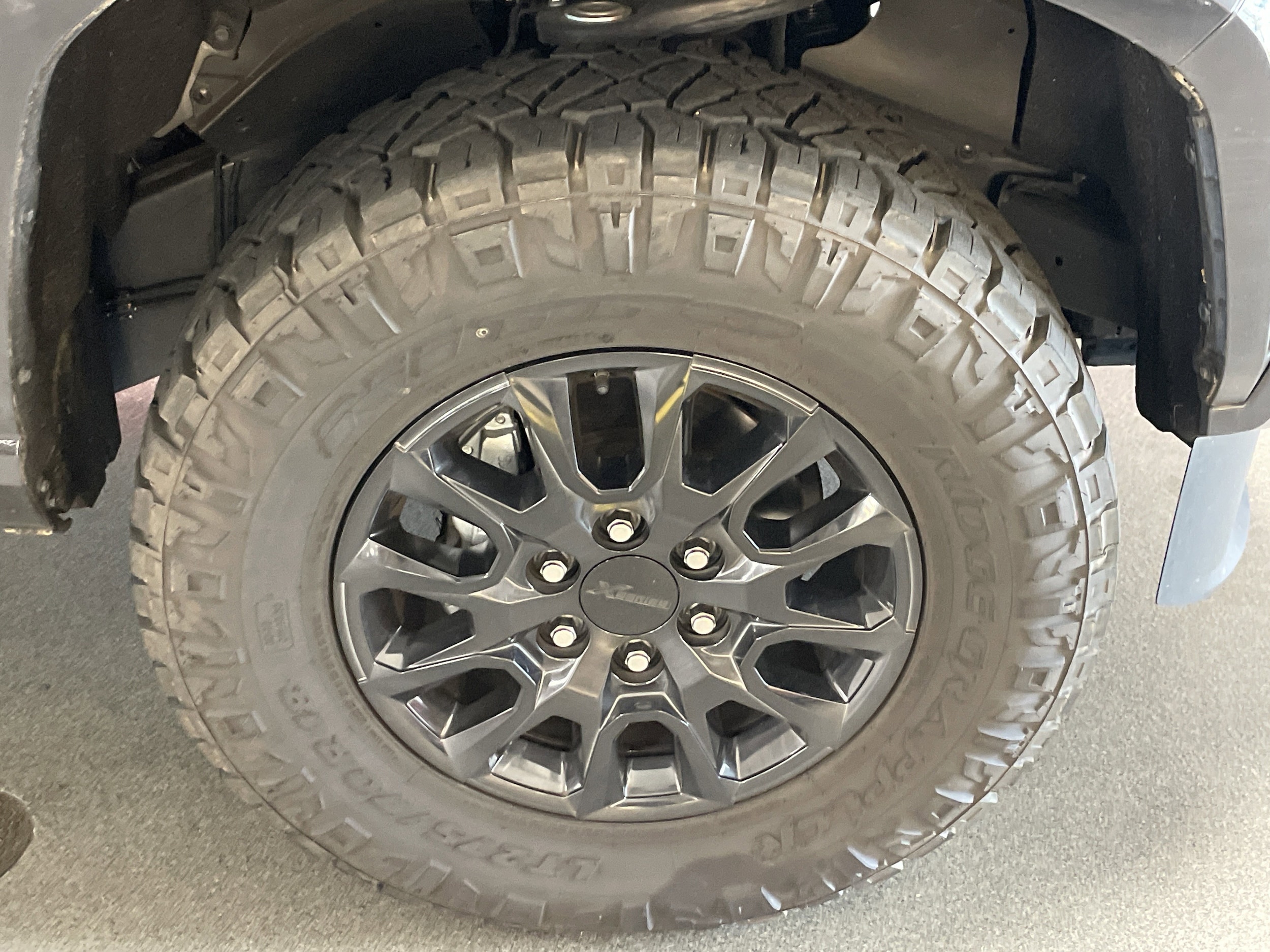2024 Toyota Tacoma 2WD SR5 photo 5