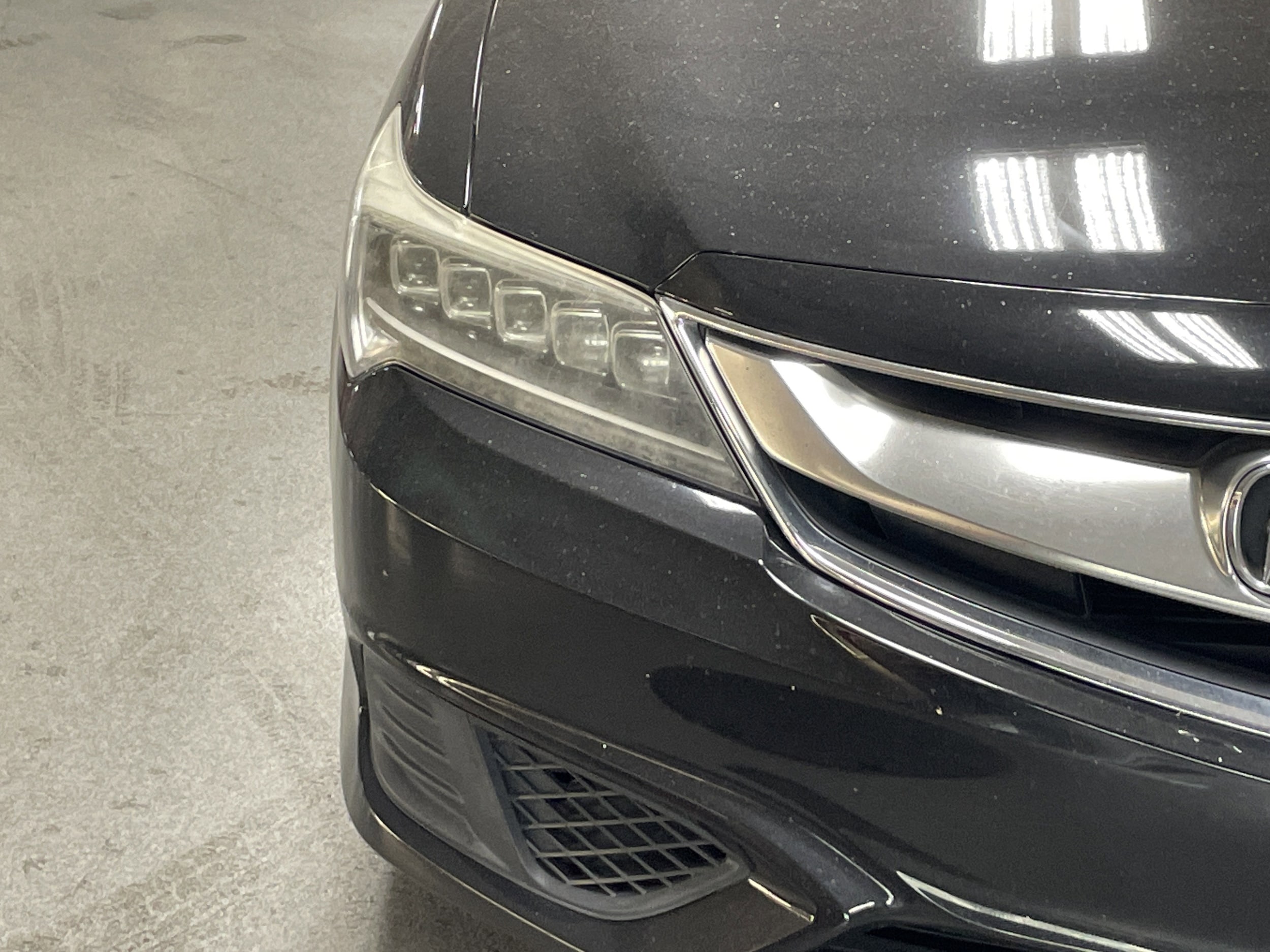 2018 Acura ILX w/Premium Pkg photo 4