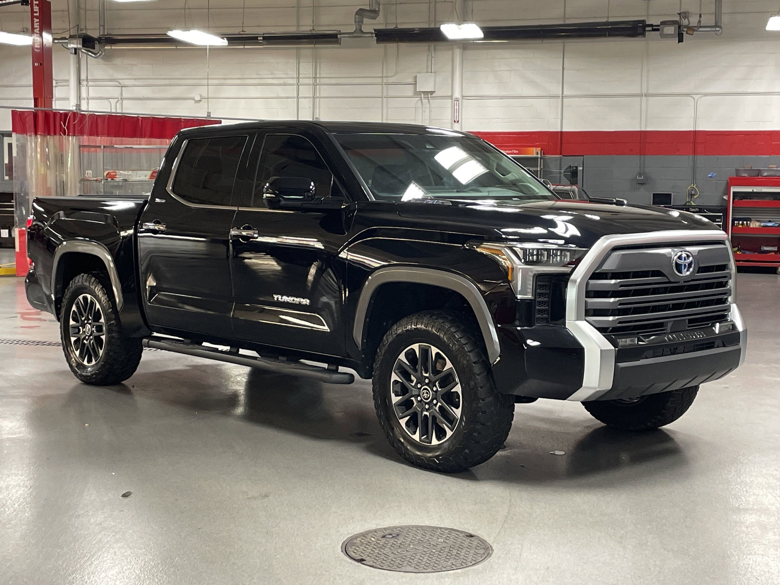 2024 Toyota Tundra 4WD Limited Hybrid