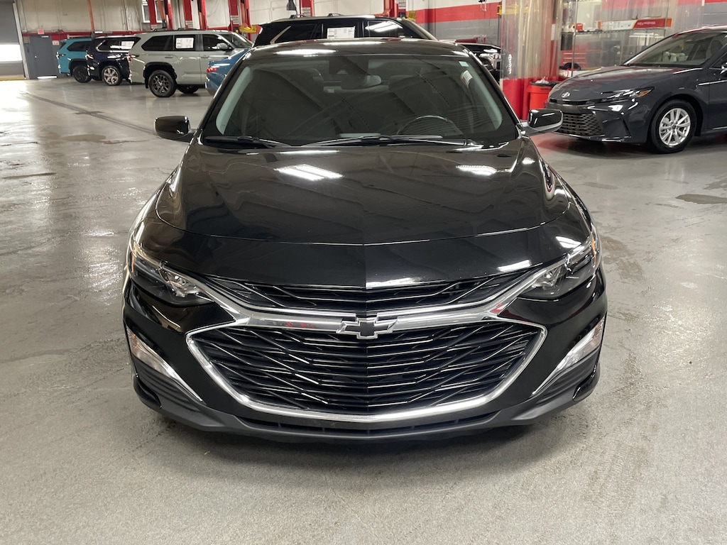 Used 2024 Chevrolet Malibu RS Sedan