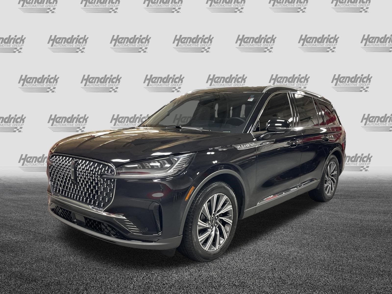 Lincoln Aviator Premiere