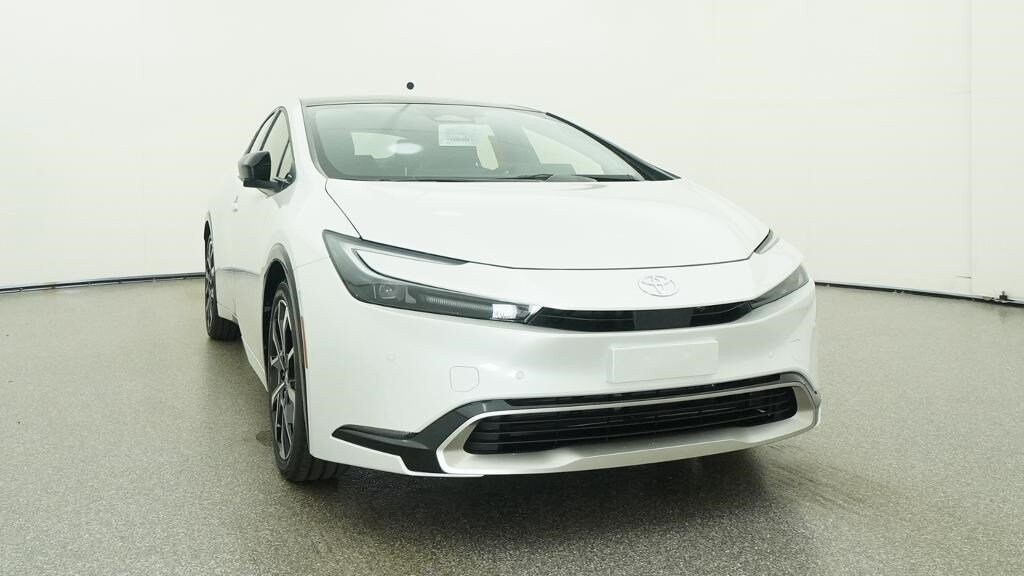 2027 Toyota Prius Plug-In Hybrid XSE