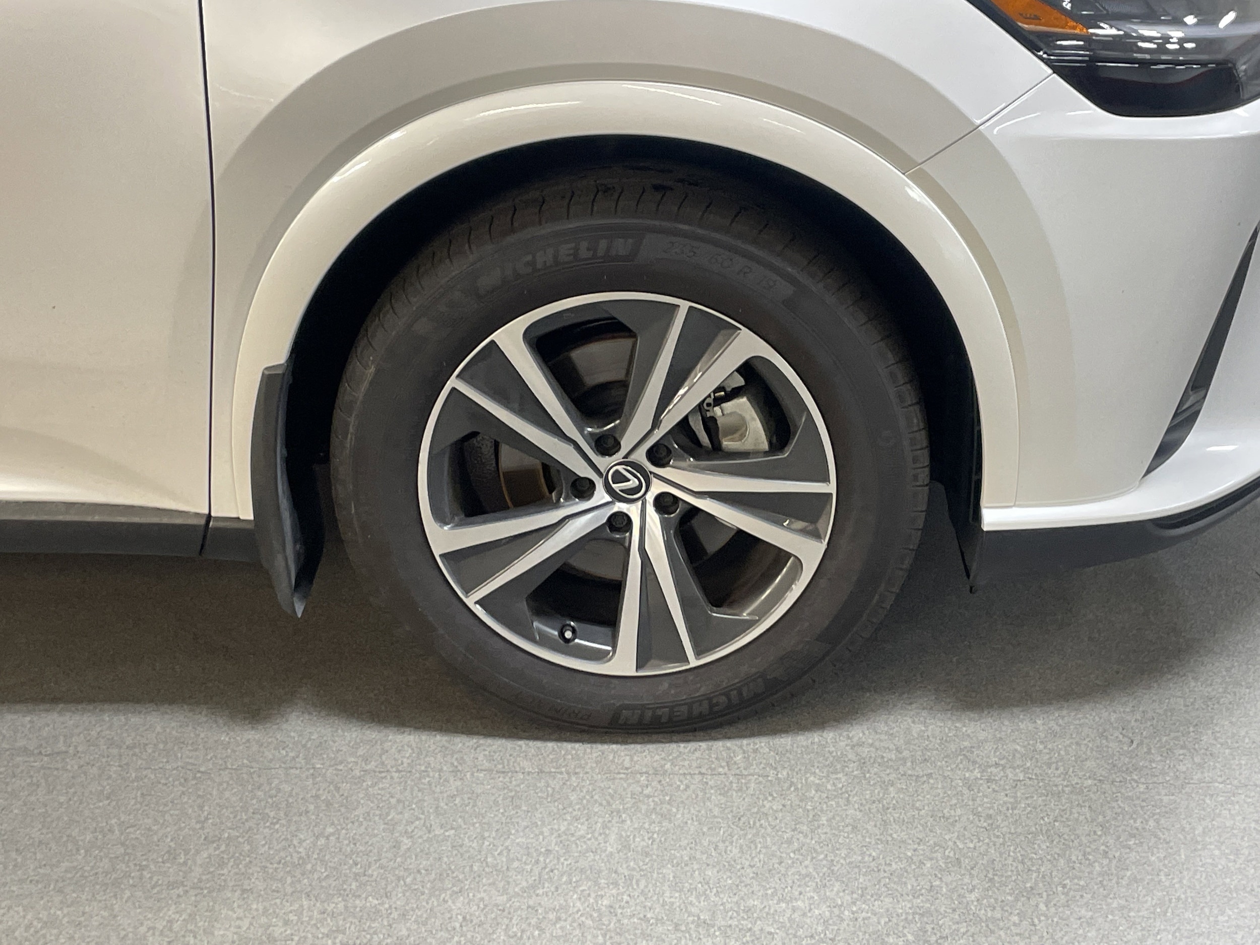 2024 LEXUS RX RX 350 Premium photo 5