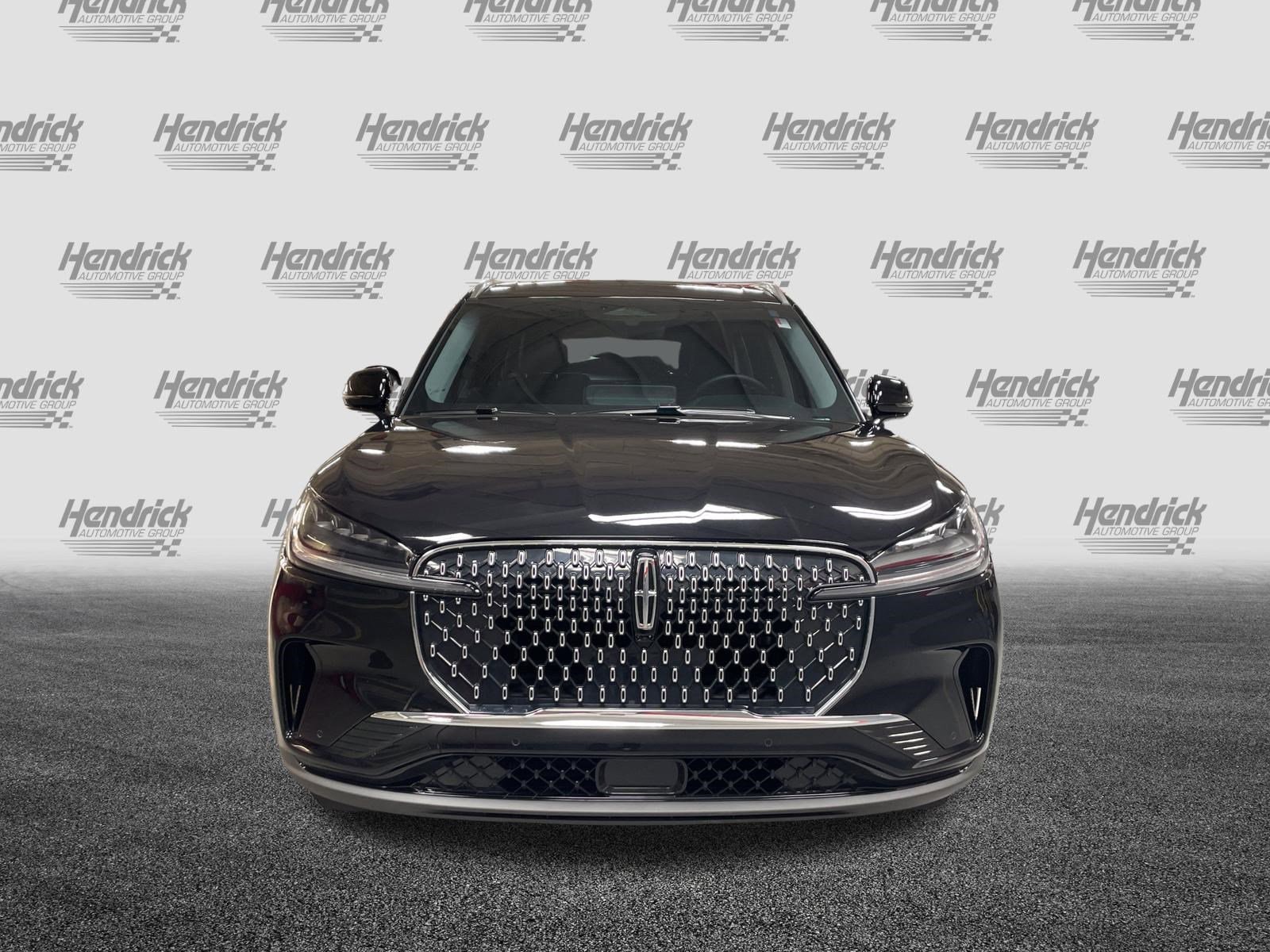 Lincoln Aviator Premiere