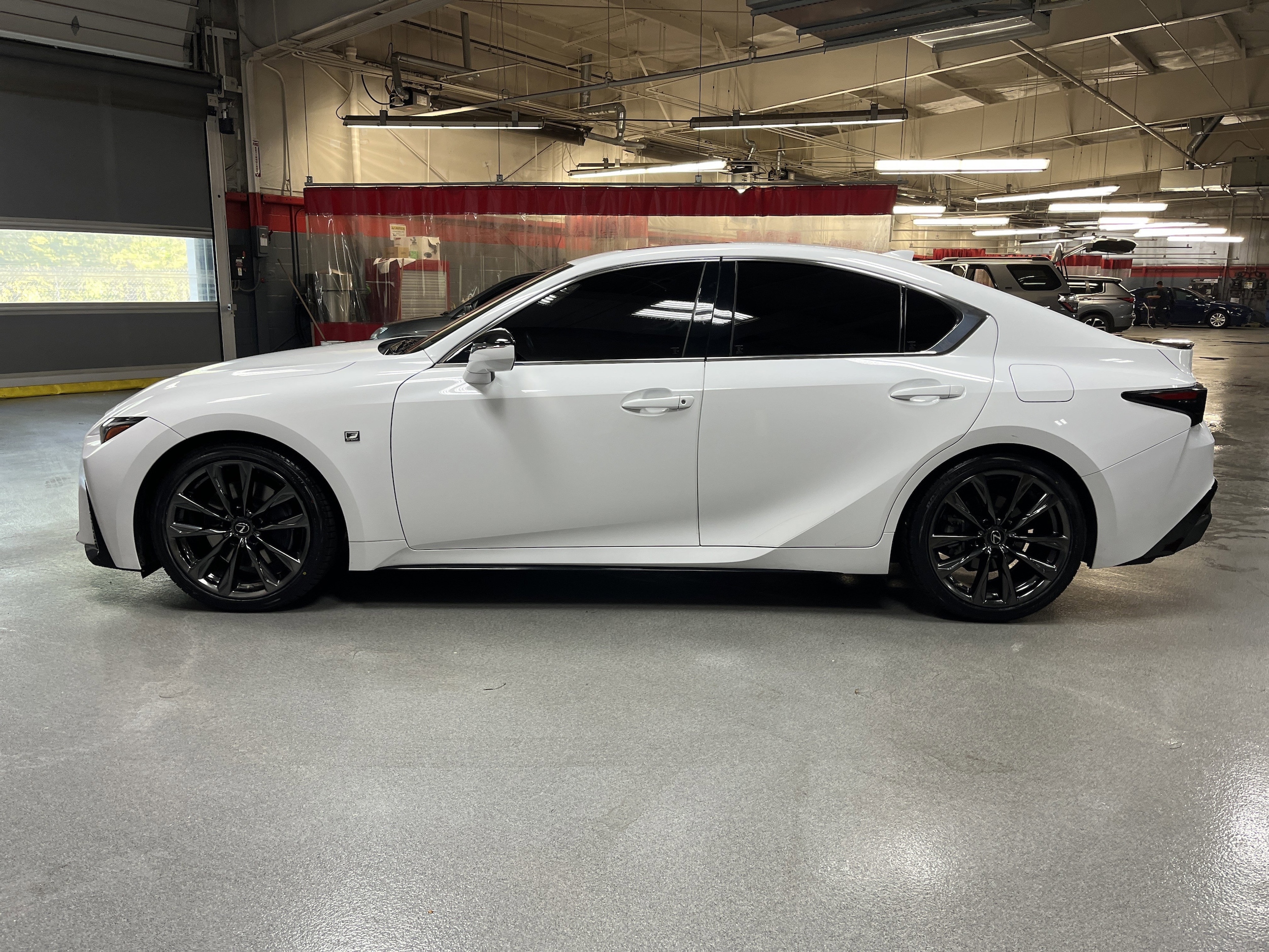 2022 LEXUS IS IS 350 F SPORT photo 5