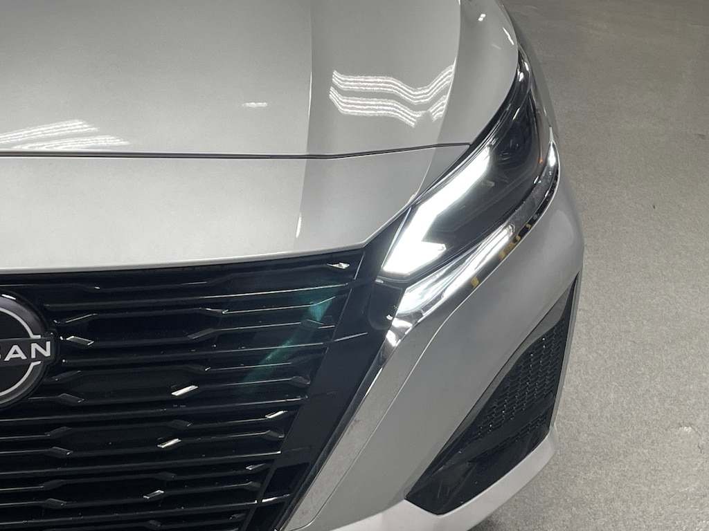 Used 2023 Nissan Altima 2.5 SL Sedan