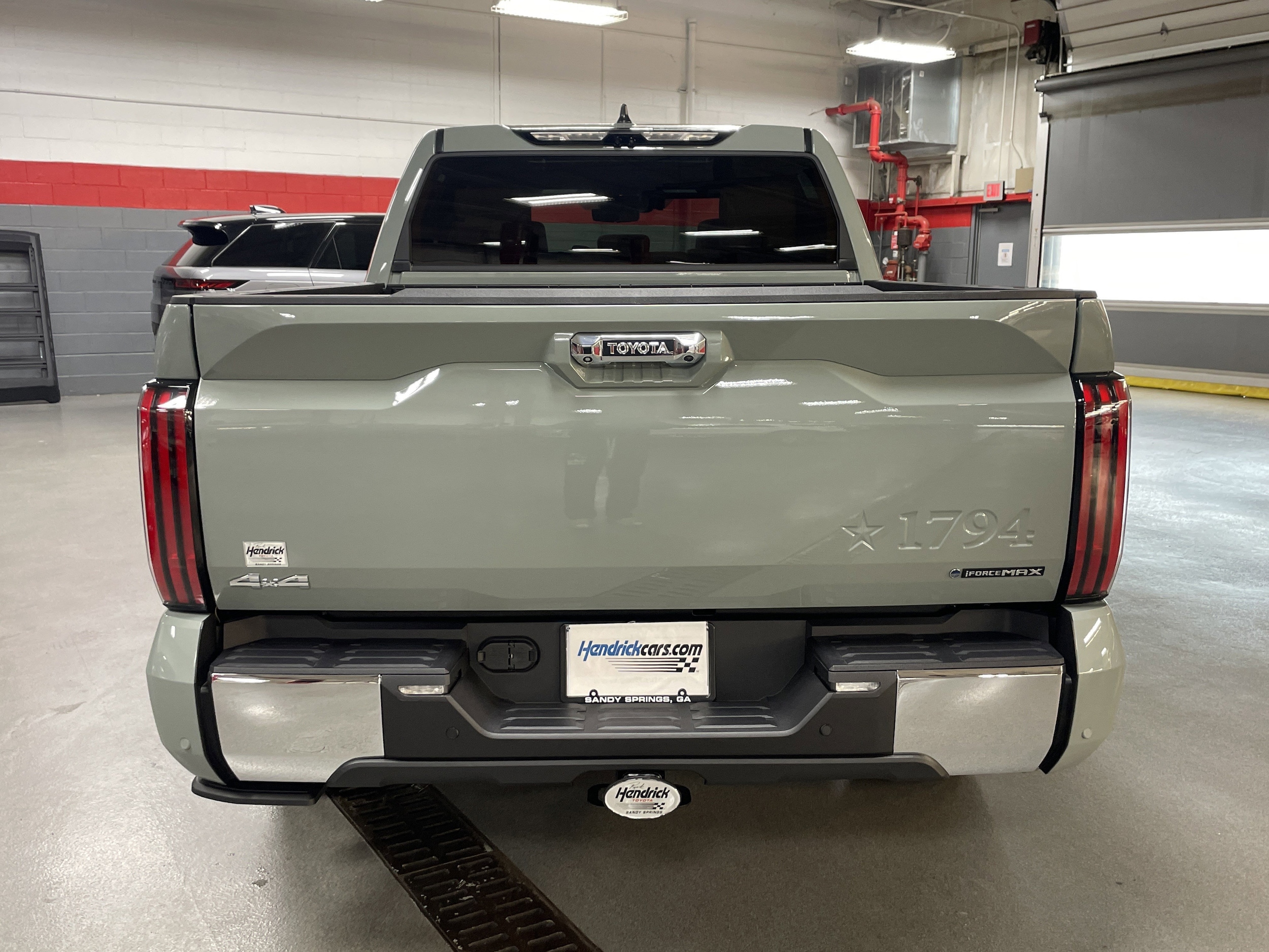 2026 Toyota Tundra 4WD 1794 Edition Hybrid photo 3