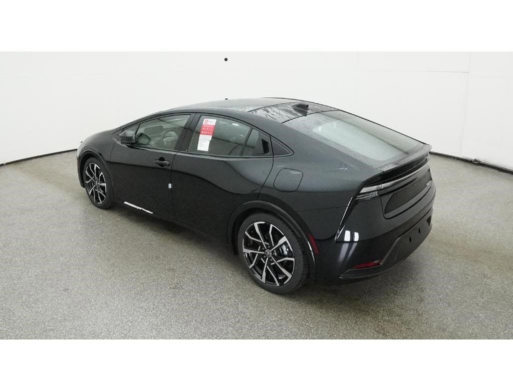 2025 Toyota Prius Plug-In Hybrid XSE