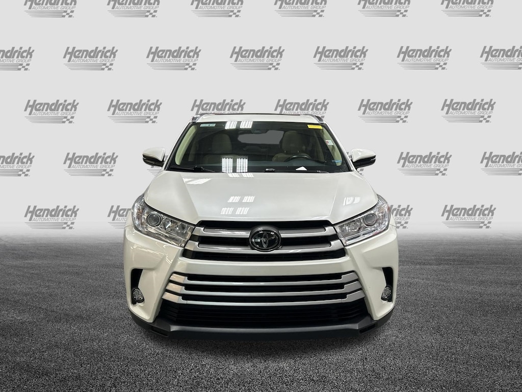 Used 2019 Toyota Highlander XLE SUV