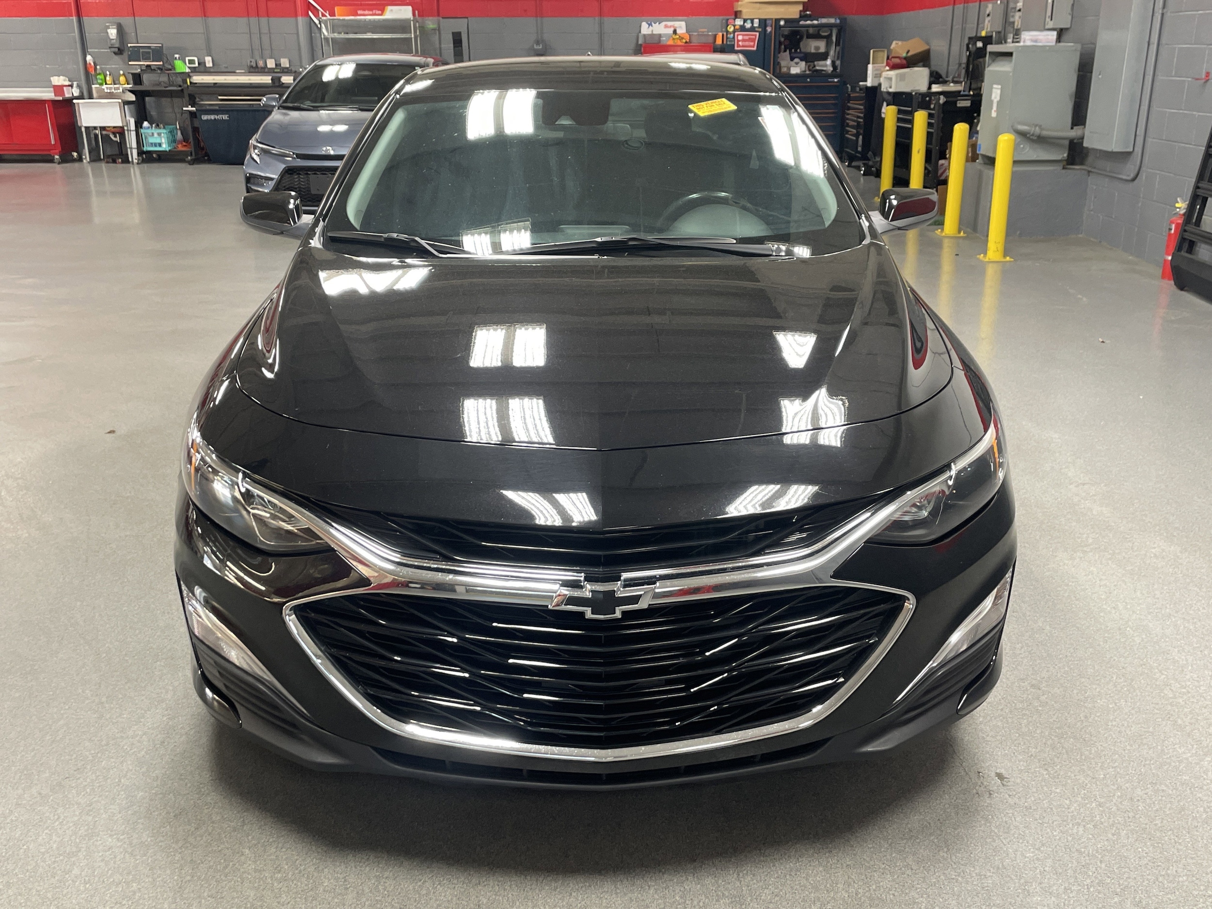 2024 Chevrolet Malibu RS photo 2